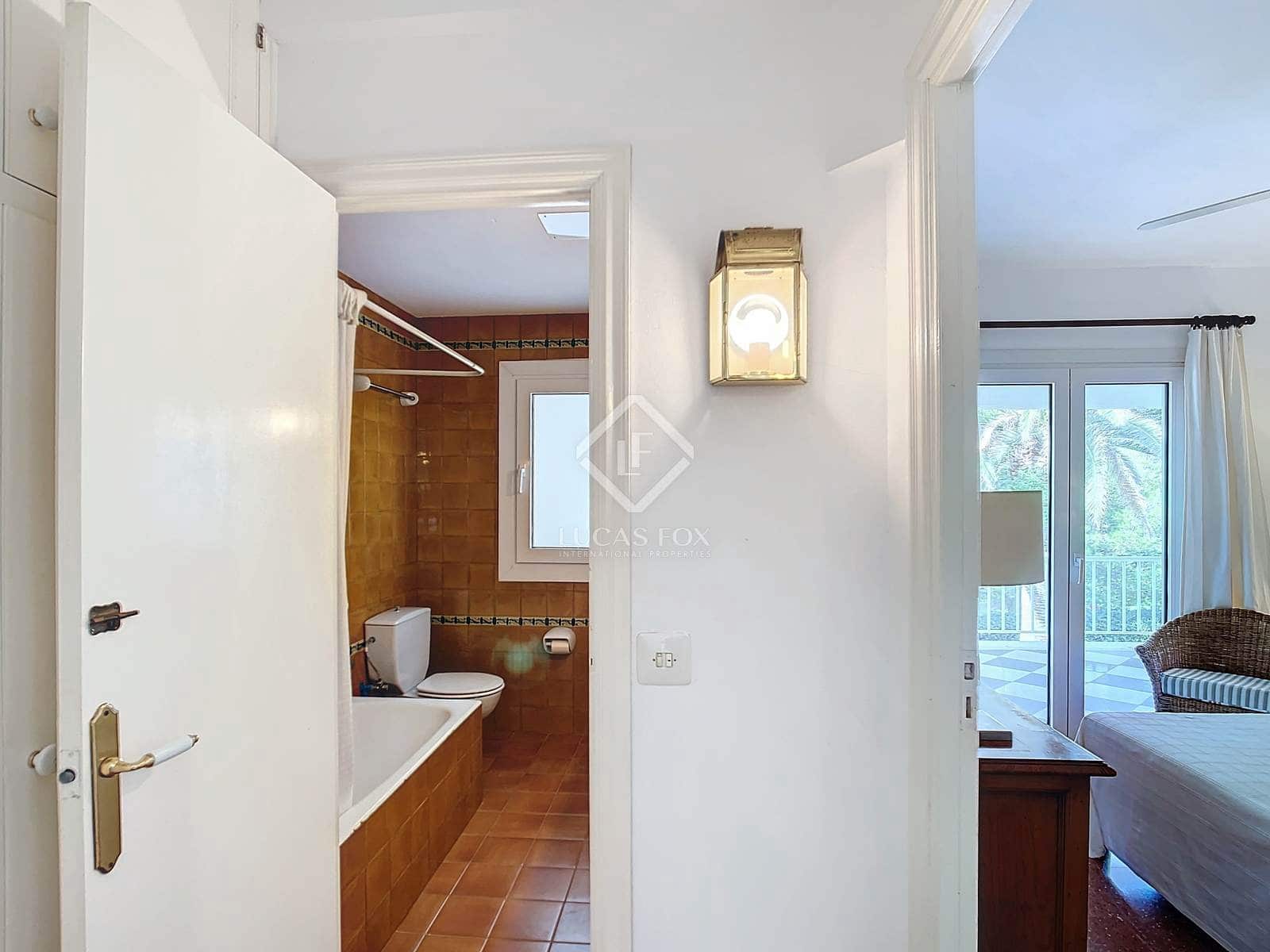 4 soveværelse Villa til salg i Ciutadella de Menorca med swimmingpool garage - € 1.950.000 (Ref: 8647265)