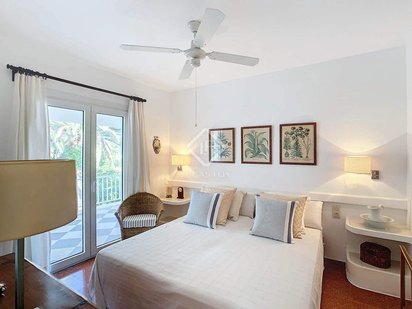 4 soveværelse Villa til salg i Ciutadella de Menorca med swimmingpool garage - € 1.950.000 (Ref: 8647265)