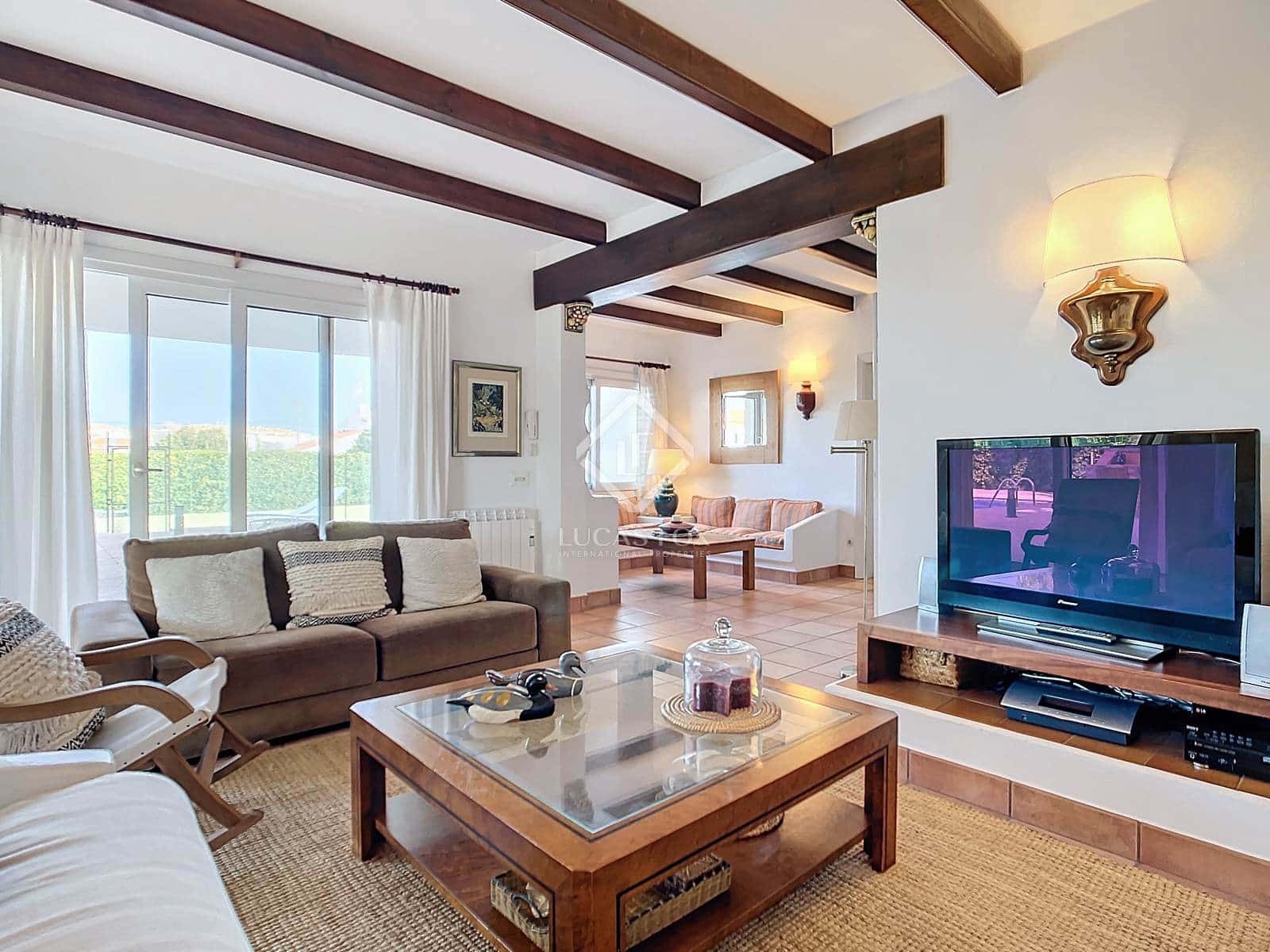 4 soveværelse Villa til salg i Ciutadella de Menorca med swimmingpool garage - € 1.950.000 (Ref: 8647265)