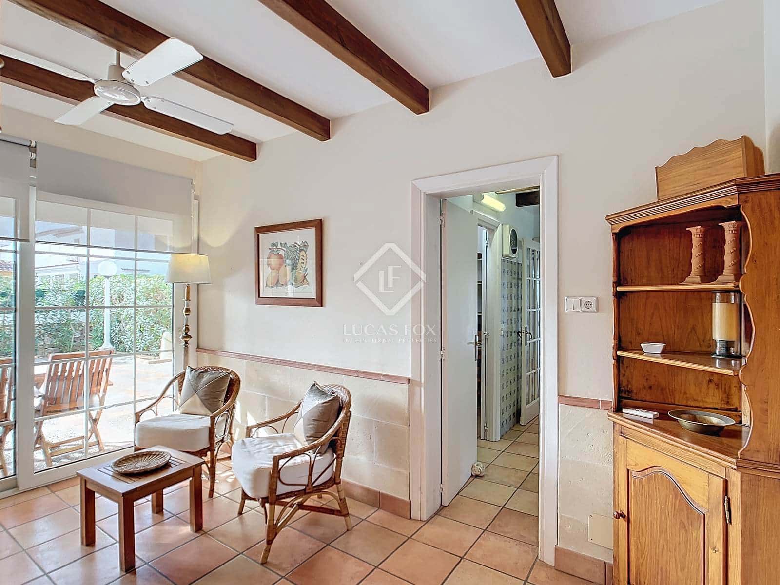 4 soveværelse Villa til salg i Ciutadella de Menorca med swimmingpool garage - € 1.950.000 (Ref: 8647265)