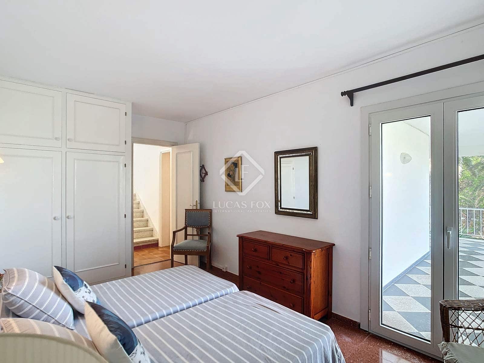 4 soveværelse Villa til salg i Ciutadella de Menorca med swimmingpool garage - € 1.950.000 (Ref: 8647265)