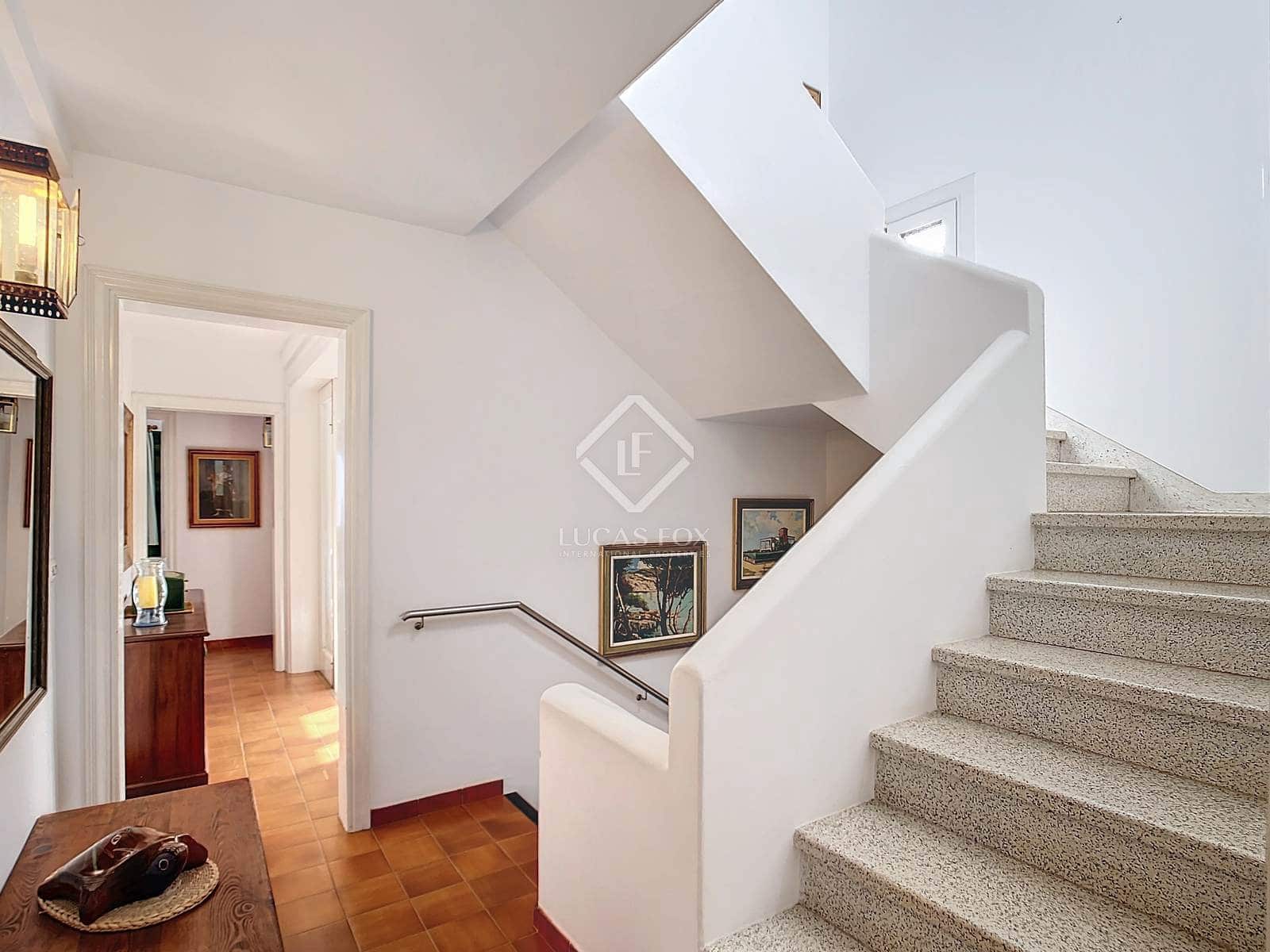 4 soveværelse Villa til salg i Ciutadella de Menorca med swimmingpool garage - € 1.950.000 (Ref: 8647265)