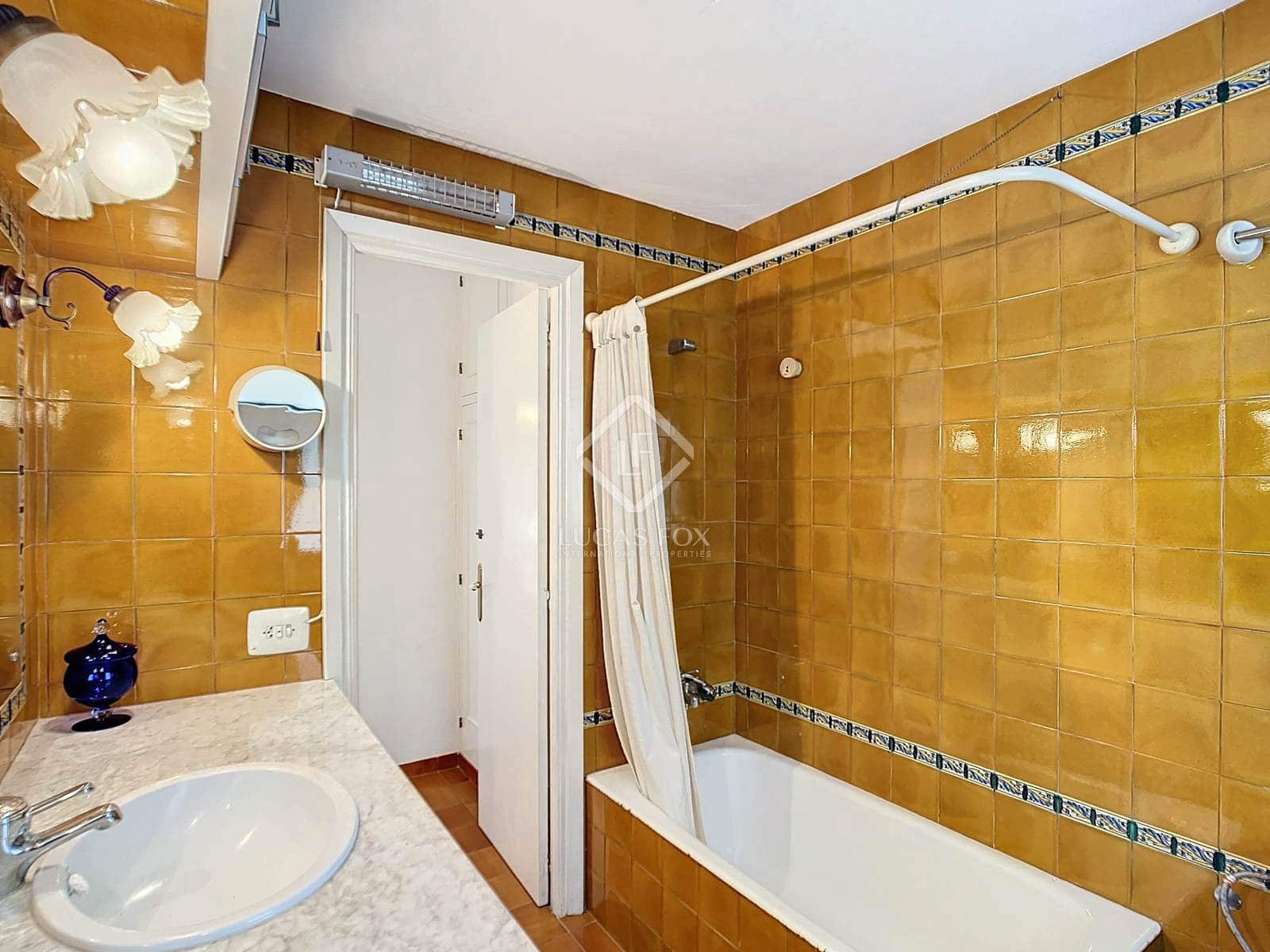 4 soveværelse Villa til salg i Ciutadella de Menorca med swimmingpool garage - € 1.950.000 (Ref: 8647265)