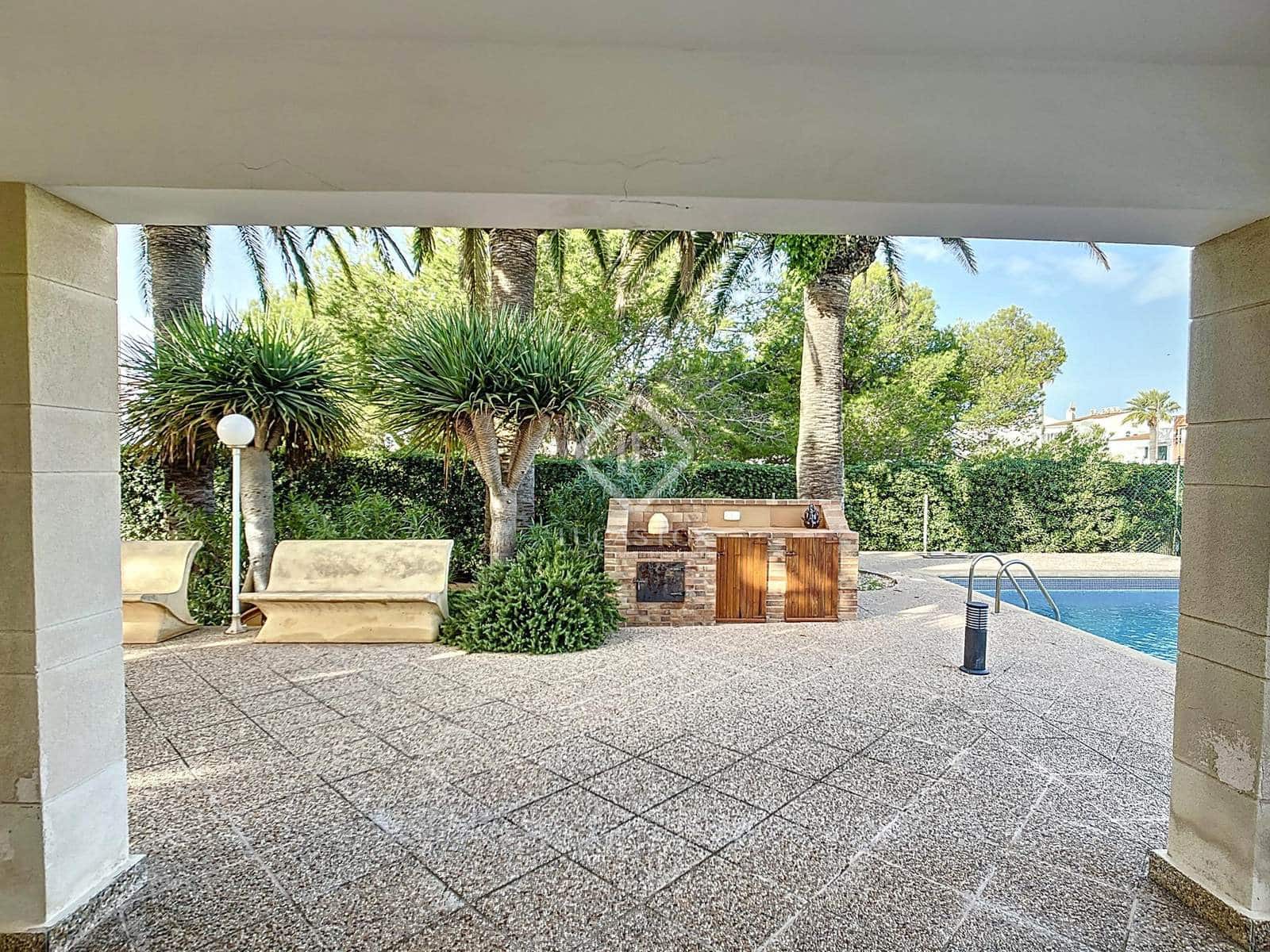 4 soveværelse Villa til salg i Ciutadella de Menorca med swimmingpool garage - € 1.950.000 (Ref: 8647265)