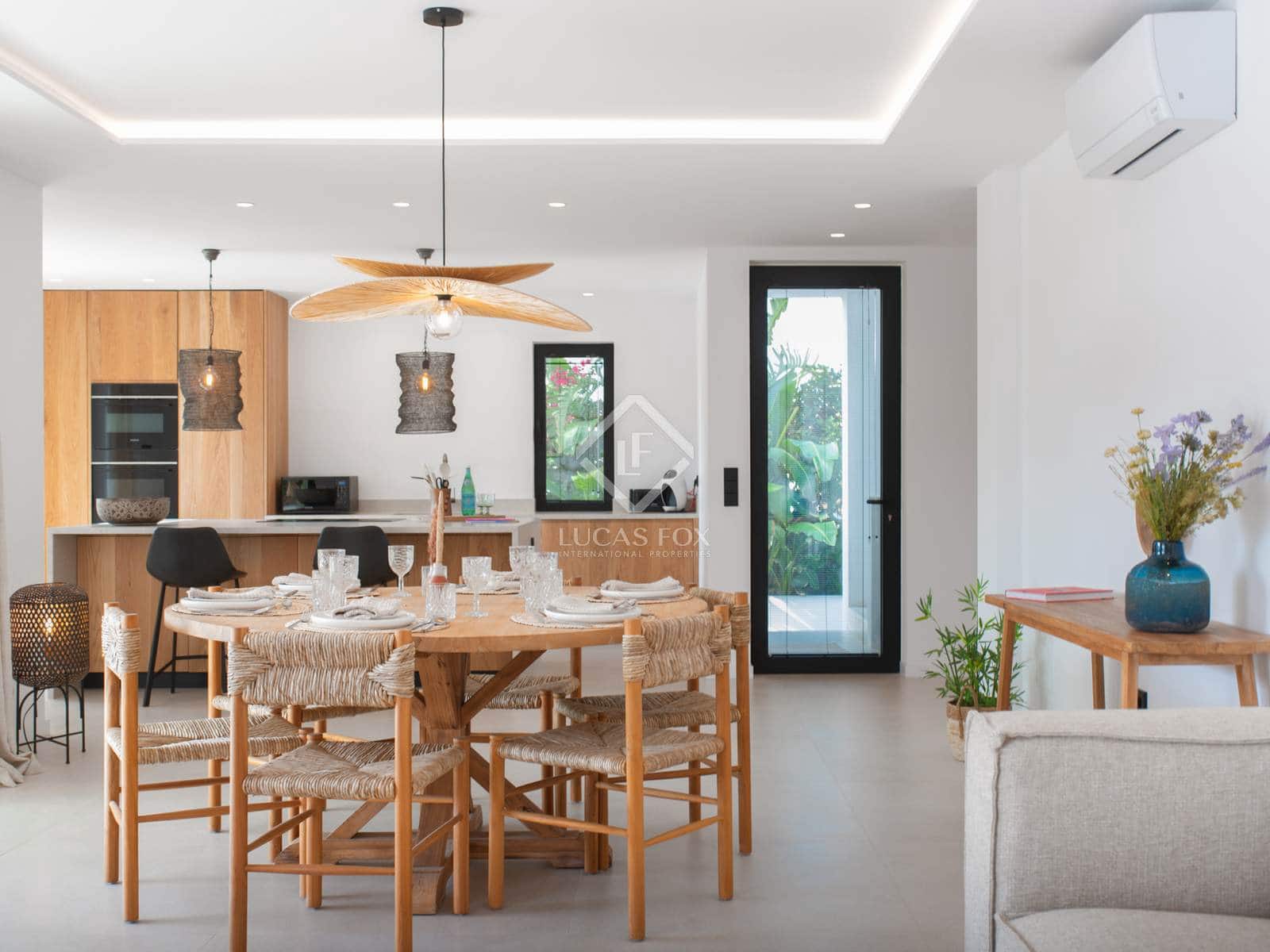 4 soveværelse Villa til salg i Sant Jordi de Ses Salines med swimmingpool garage - € 3.200.000 (Ref: 8649102)