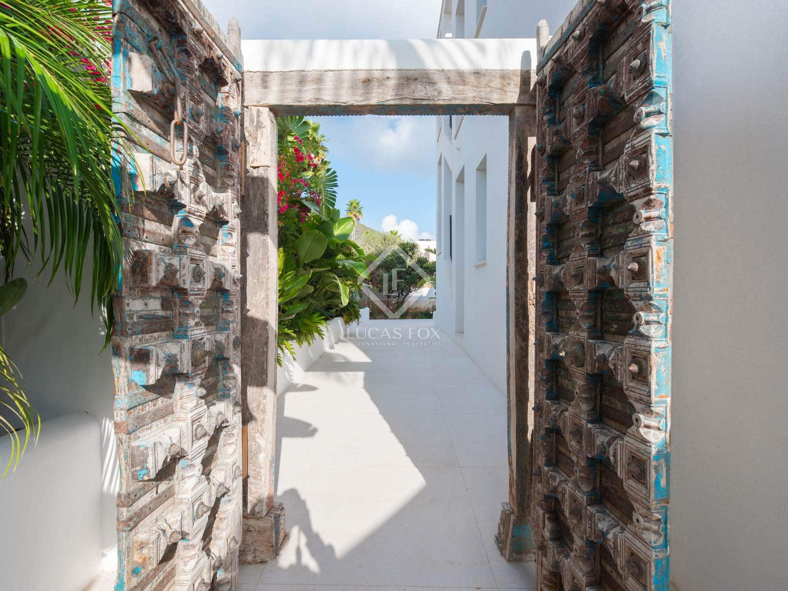 4 soveværelse Villa til salg i Sant Jordi de Ses Salines med swimmingpool garage - € 3.200.000 (Ref: 8649102)