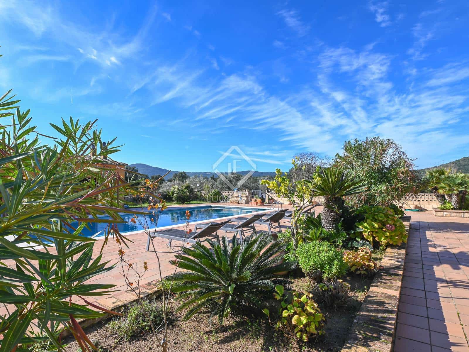 4 soveværelse Finca/Landehus til salg i Calonge i Sant Antoni med swimmingpool garage - € 2.300.000 (Ref: 8651247)