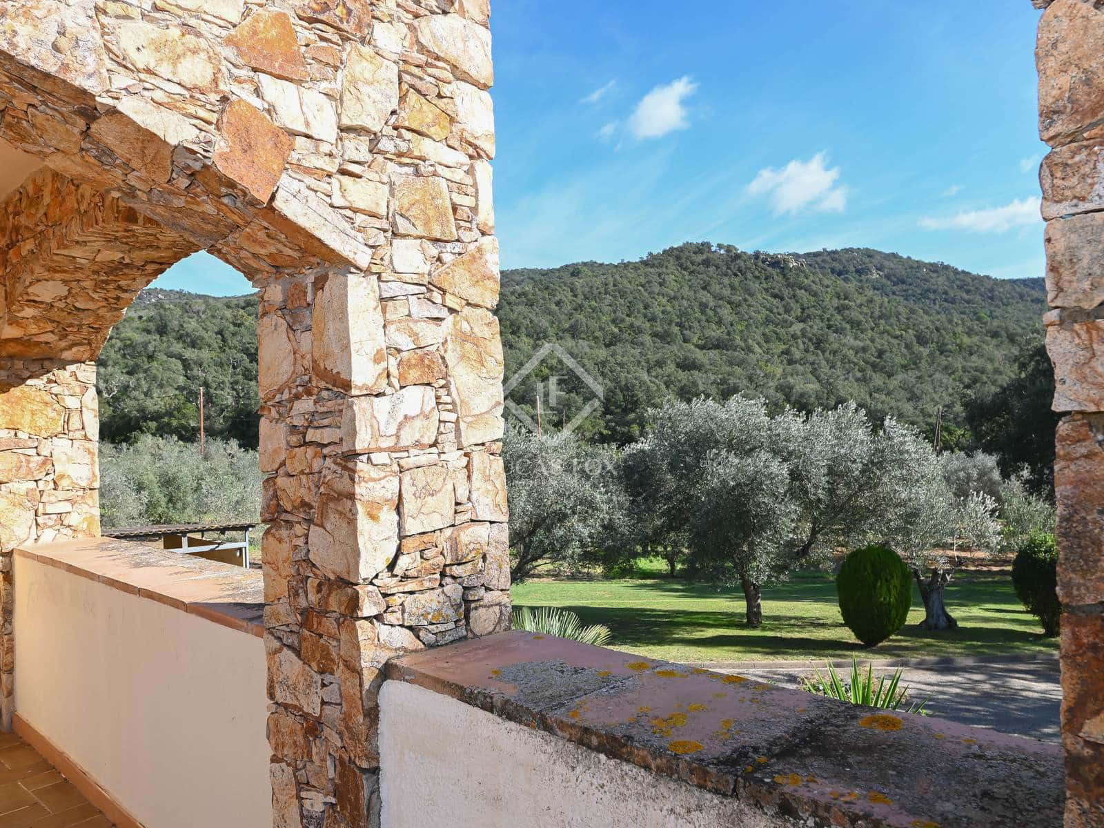 4 soveværelse Finca/Landehus til salg i Calonge i Sant Antoni med swimmingpool garage - € 2.300.000 (Ref: 8651247)