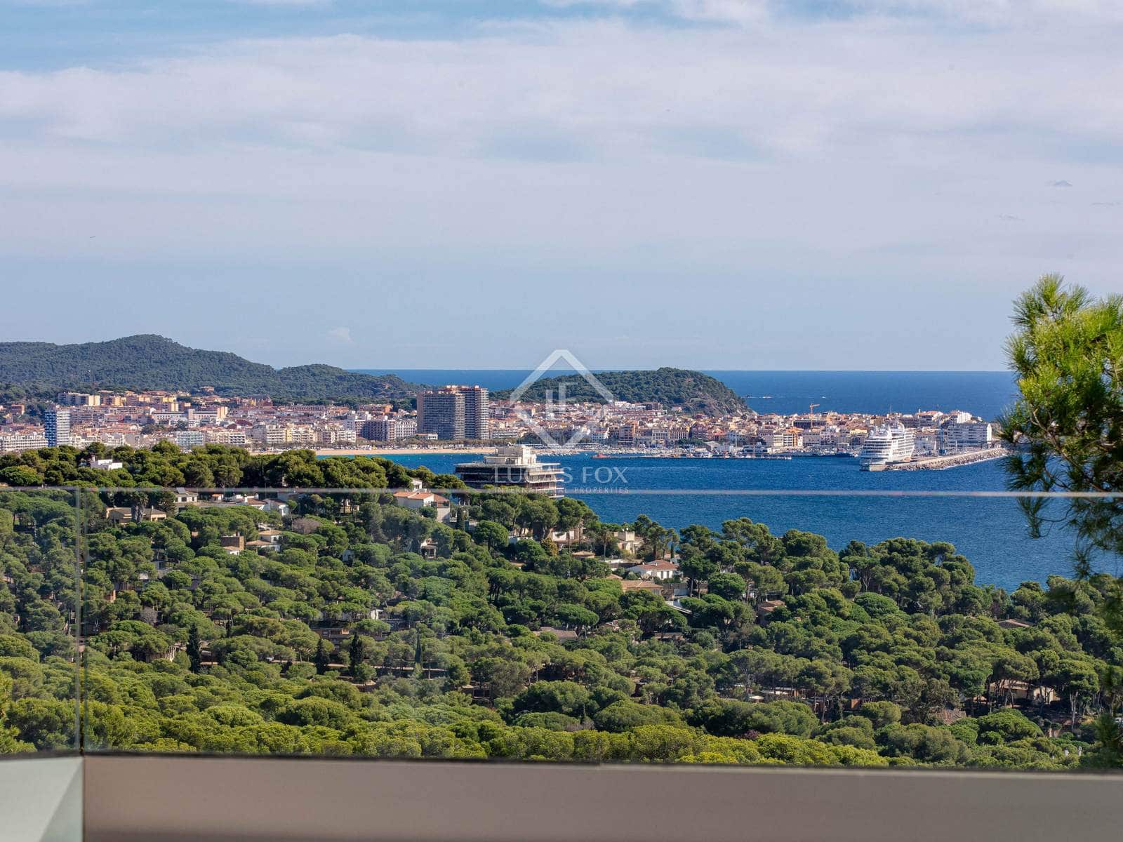 4 bedroom Villa for sale in Platja d'Aro with pool garage - € 1,395,000 (Ref: 8653310)