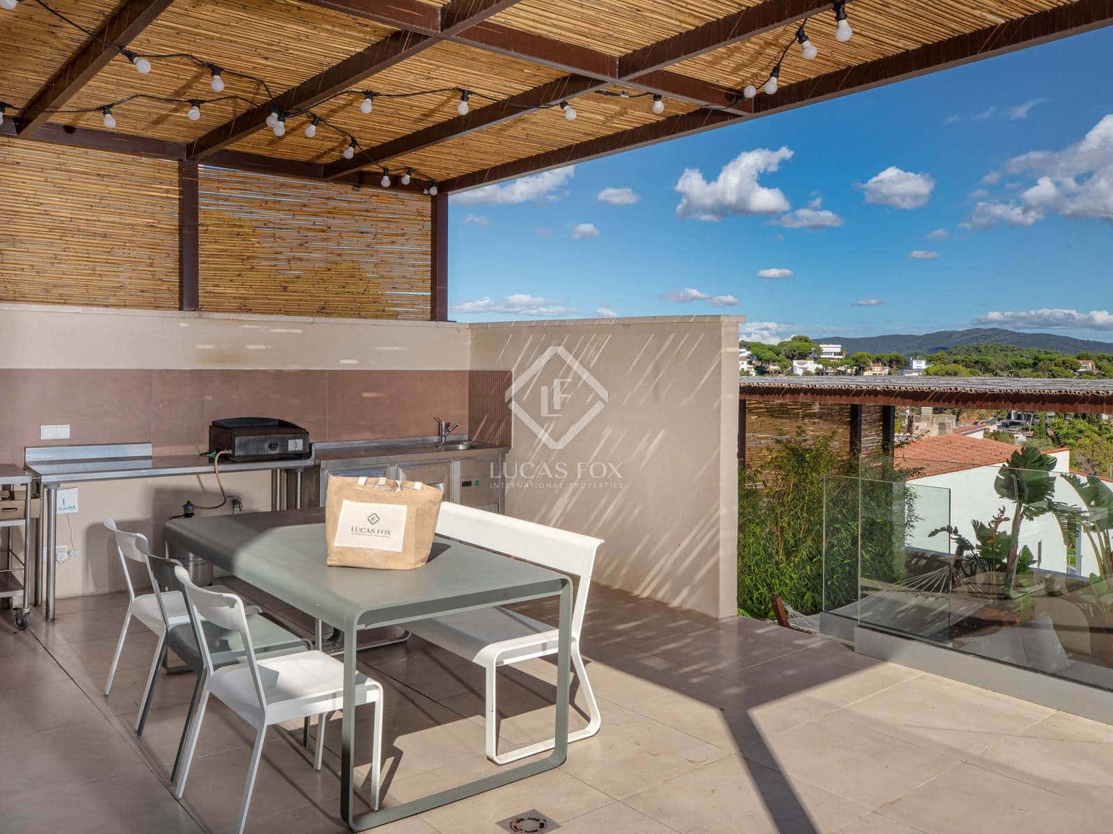 4 bedroom Villa for sale in Platja d'Aro with pool garage - € 1,395,000 (Ref: 8653310)