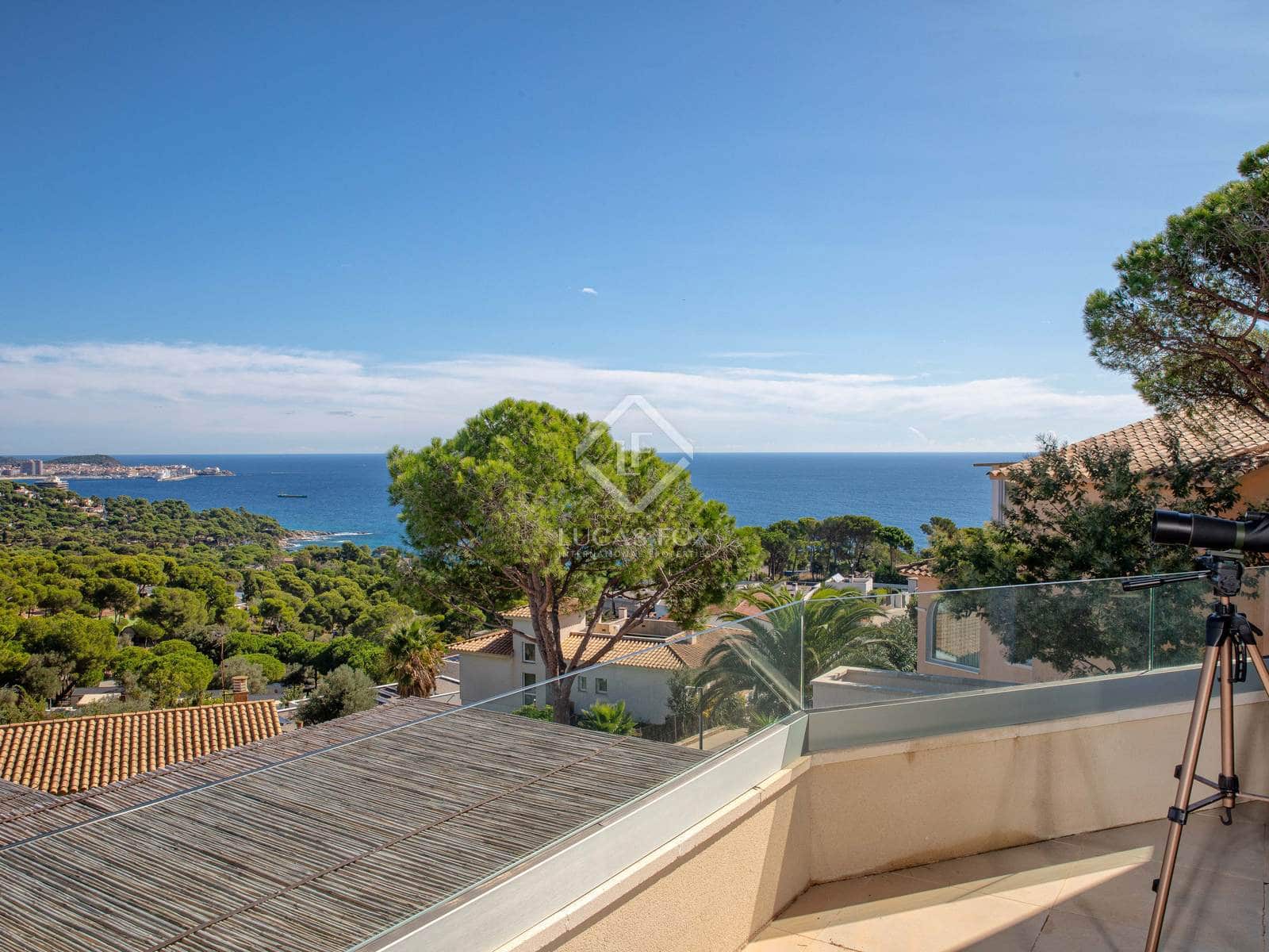4 bedroom Villa for sale in Platja d'Aro with pool garage - € 1,395,000 (Ref: 8653310)