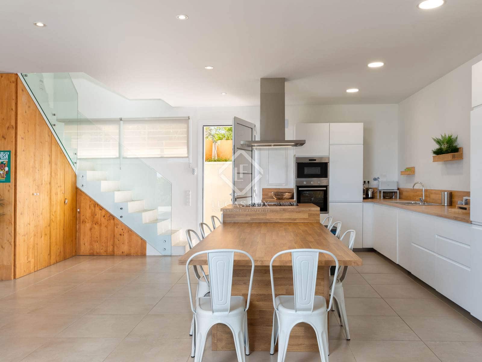 4 bedroom Villa for sale in Platja d'Aro with pool garage - € 1,395,000 (Ref: 8653310)