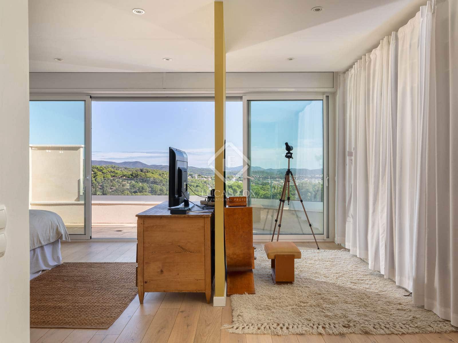 4 bedroom Villa for sale in Platja d'Aro with pool garage - € 1,395,000 (Ref: 8653310)