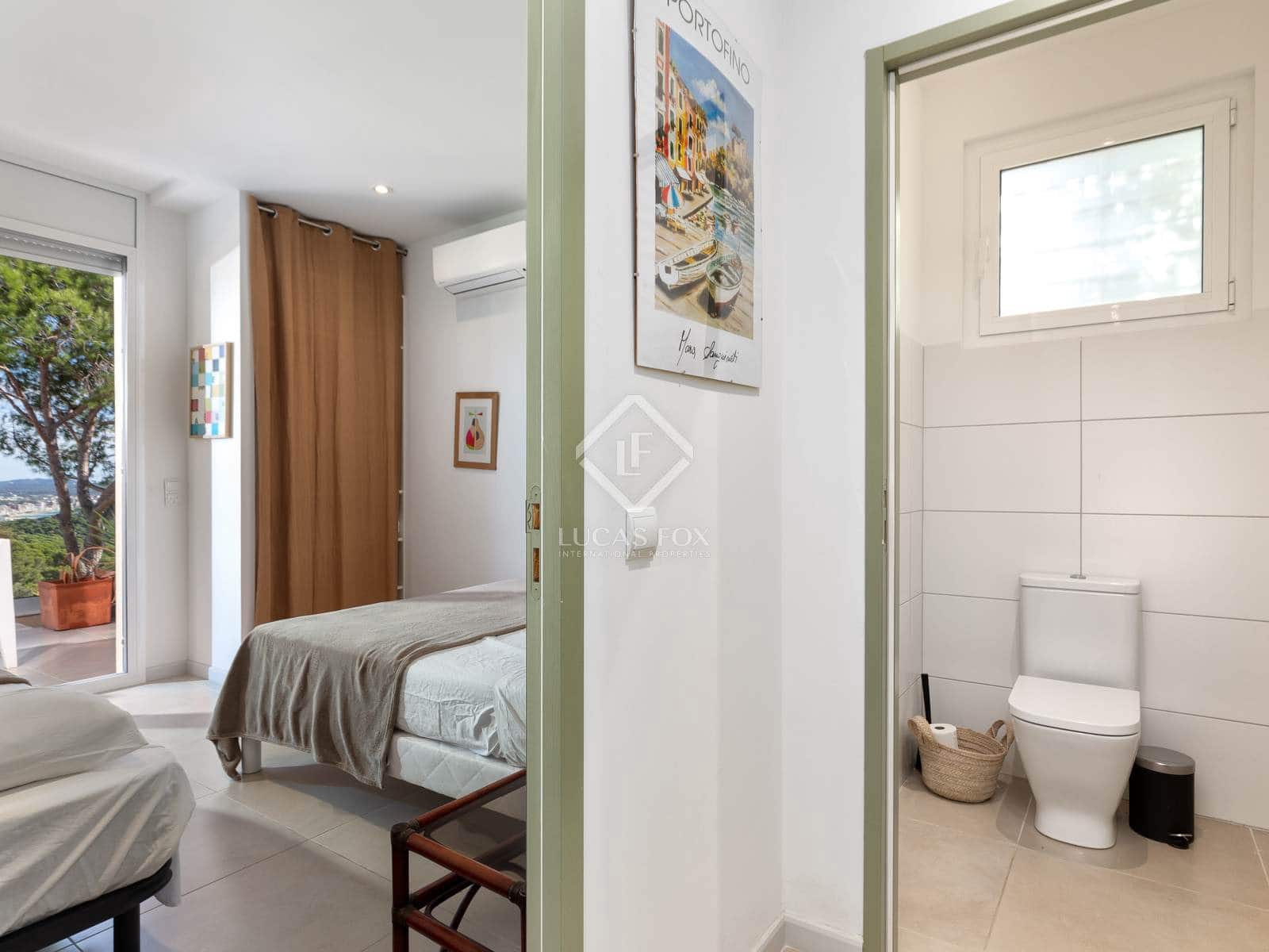 4 bedroom Villa for sale in Platja d'Aro with pool garage - € 1,395,000 (Ref: 8653310)