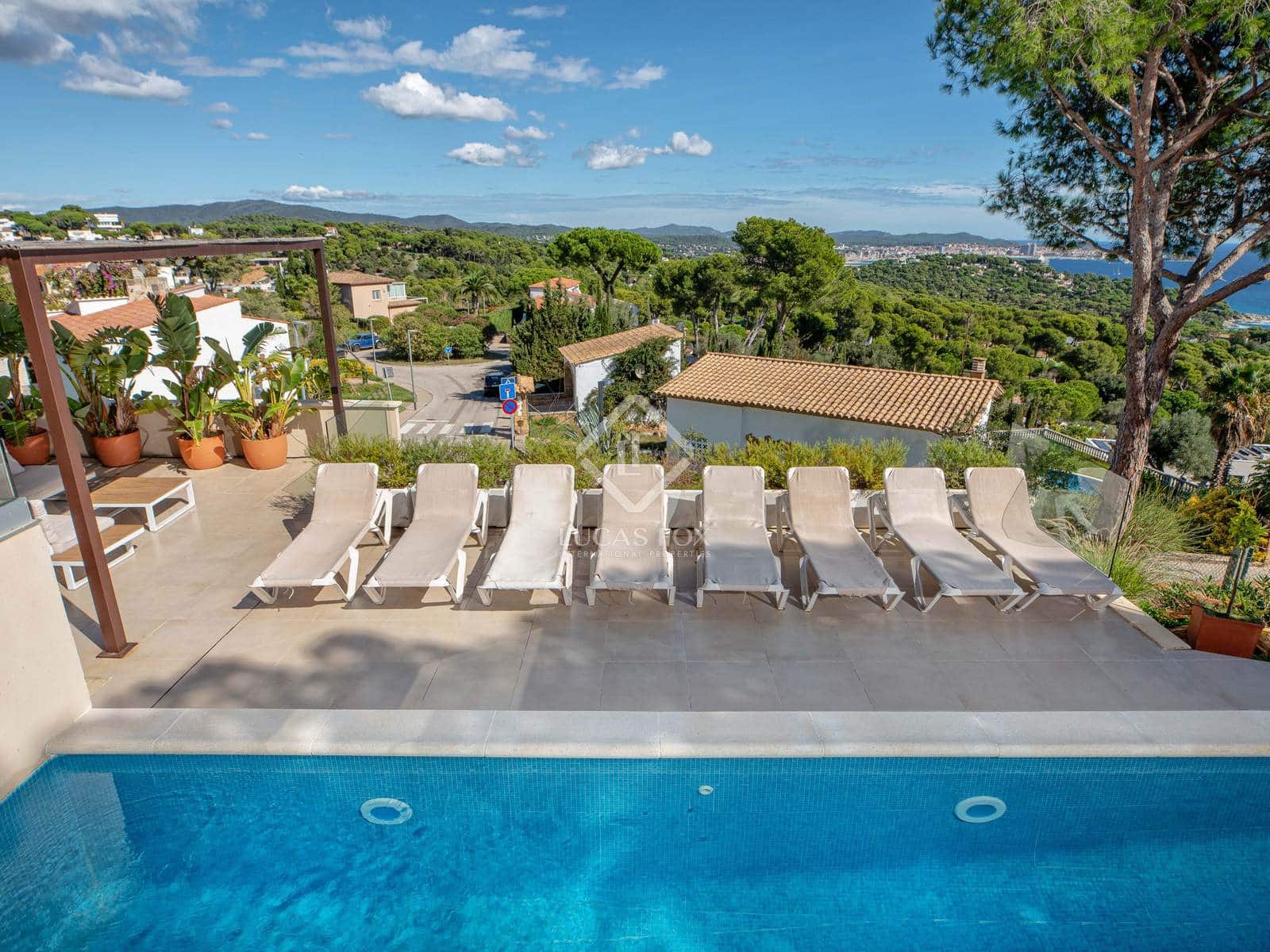 4 bedroom Villa for sale in Platja d'Aro with pool garage - € 1,395,000 (Ref: 8653310)