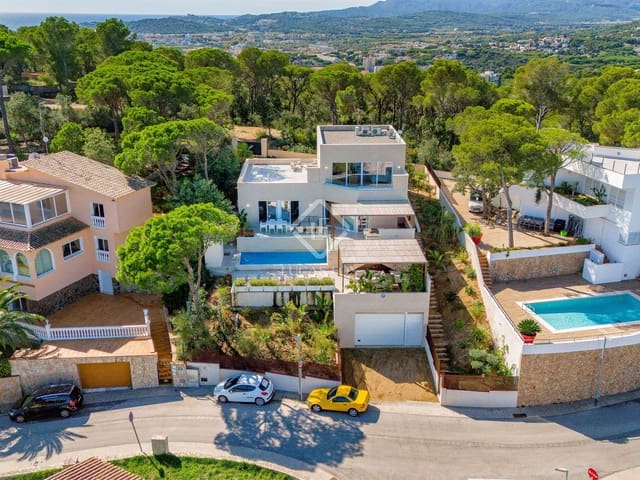 4 quarto Moradia para venda em Platja d'Aro, Castell-Platja d'Aro com piscina garagem - 1 395 000 € (Ref: 8653310)