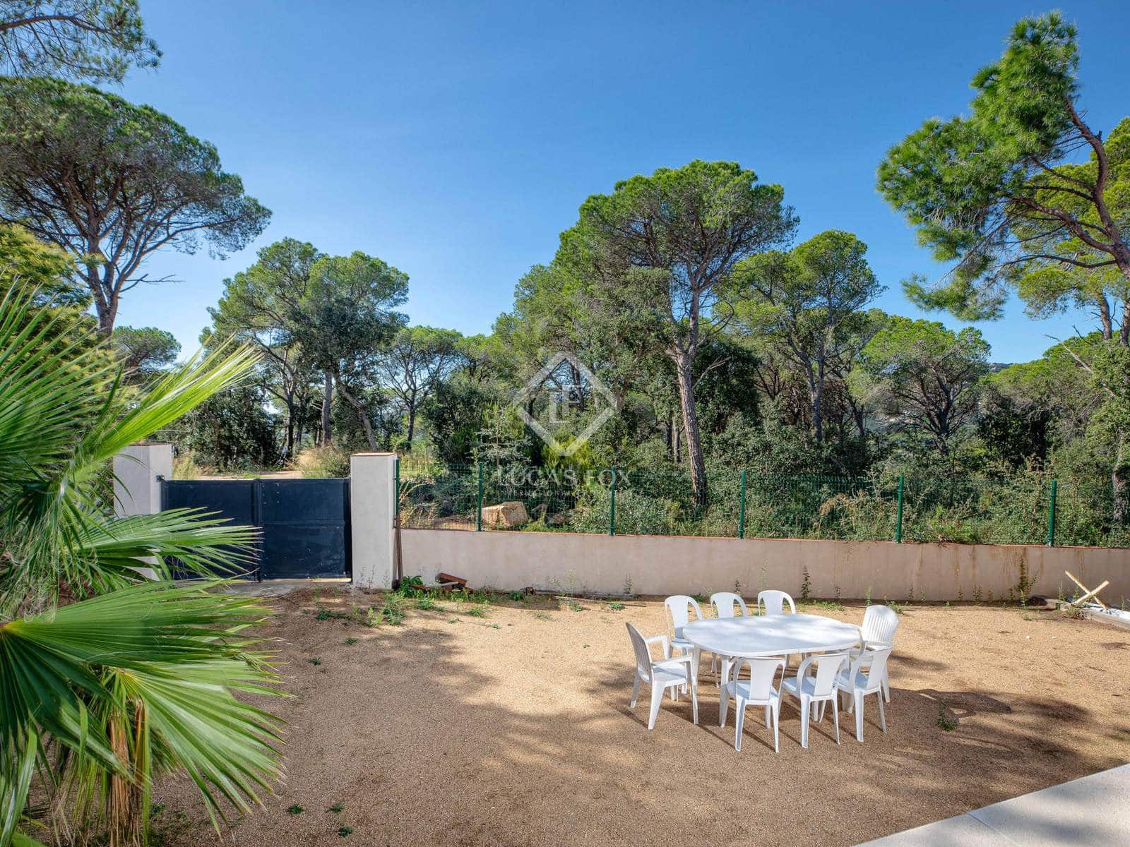 4 bedroom Villa for sale in Platja d'Aro with pool garage - € 1,395,000 (Ref: 8653310)