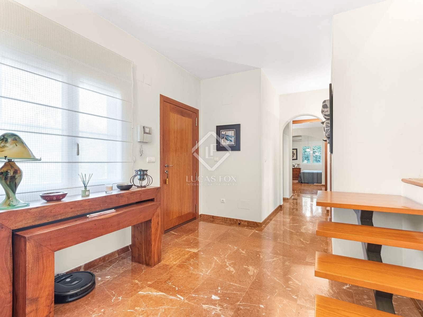 5 bedroom Villa for sale in Muchamiel / Mutxamel with pool garage - € 796,000 (Ref: 8655080)