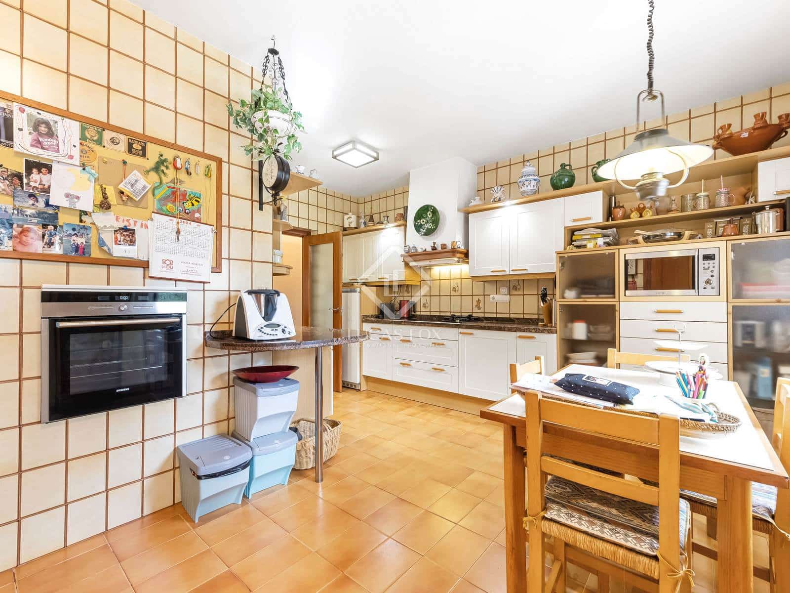 5 bedroom Villa for sale in Muchamiel / Mutxamel with pool garage - € 796,000 (Ref: 8655080)