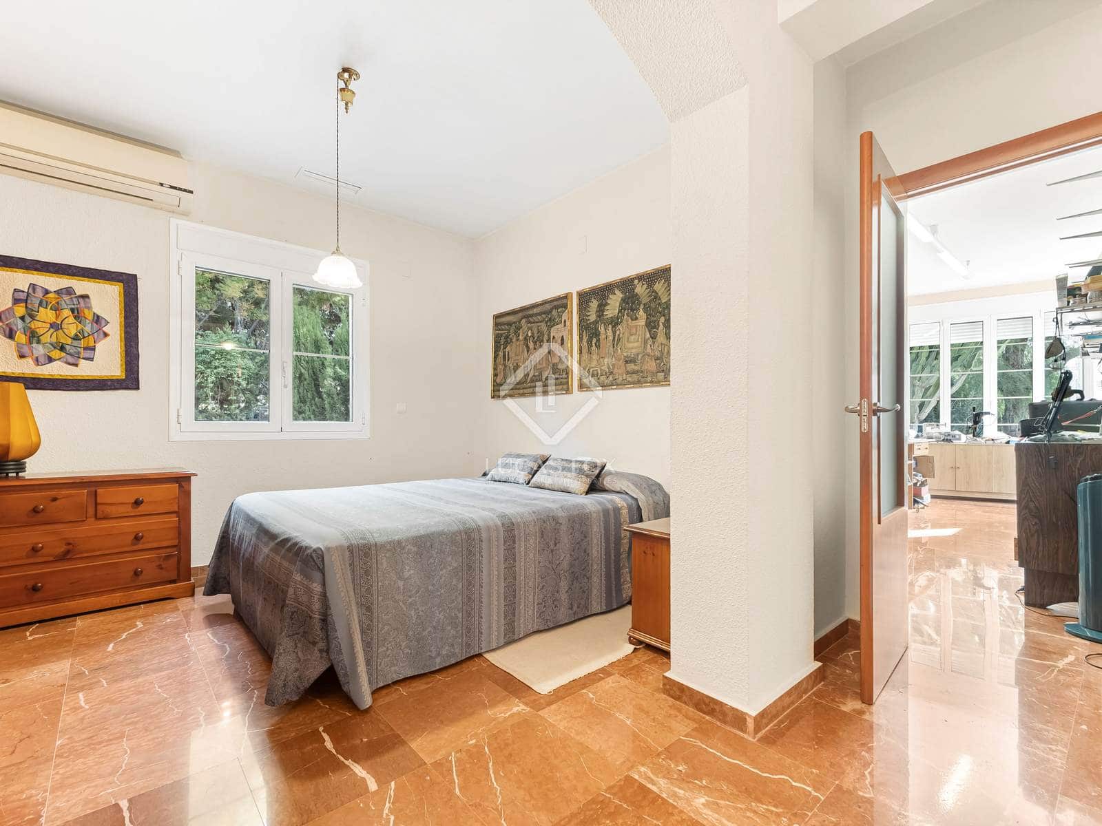 5 bedroom Villa for sale in Muchamiel / Mutxamel with pool garage - € 796,000 (Ref: 8655080)