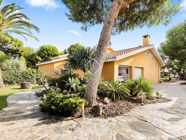 5 slaapkamer Villa te koop in Muchamiel / Mutxamel met zwembad garage - € 796.000 (Ref: 8655080)