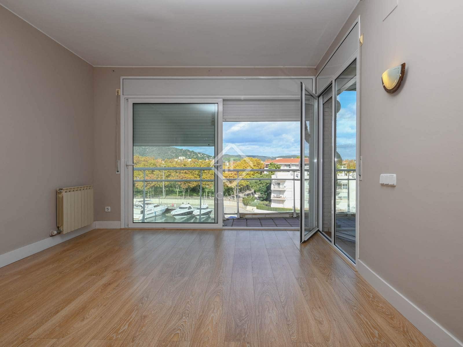 3 slaapkamer Appartement te koop in Platja d'Aro met zwembad garage - € 690.000 (Ref: 8655675)