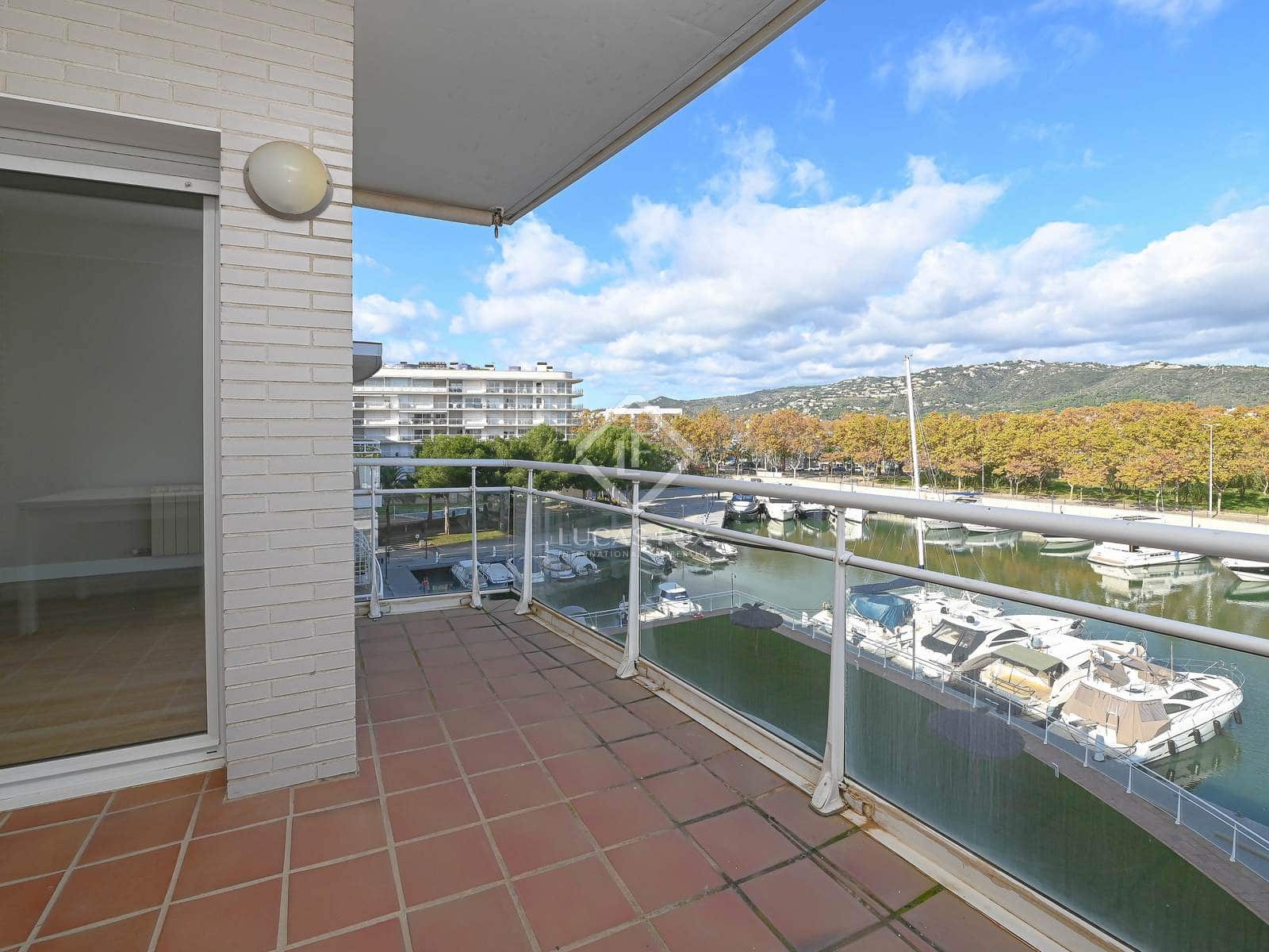 3 slaapkamer Appartement te koop in Platja d'Aro met zwembad garage - € 690.000 (Ref: 8655675)