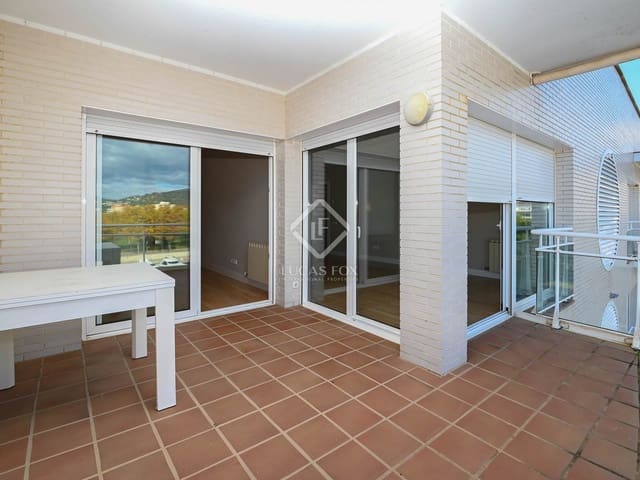 3 soverom Leilighet til salgs i Platja d'Aro, Castell-Platja d'Aro med svømmebasseng garasje - € 690 000 (Ref: 8655675)