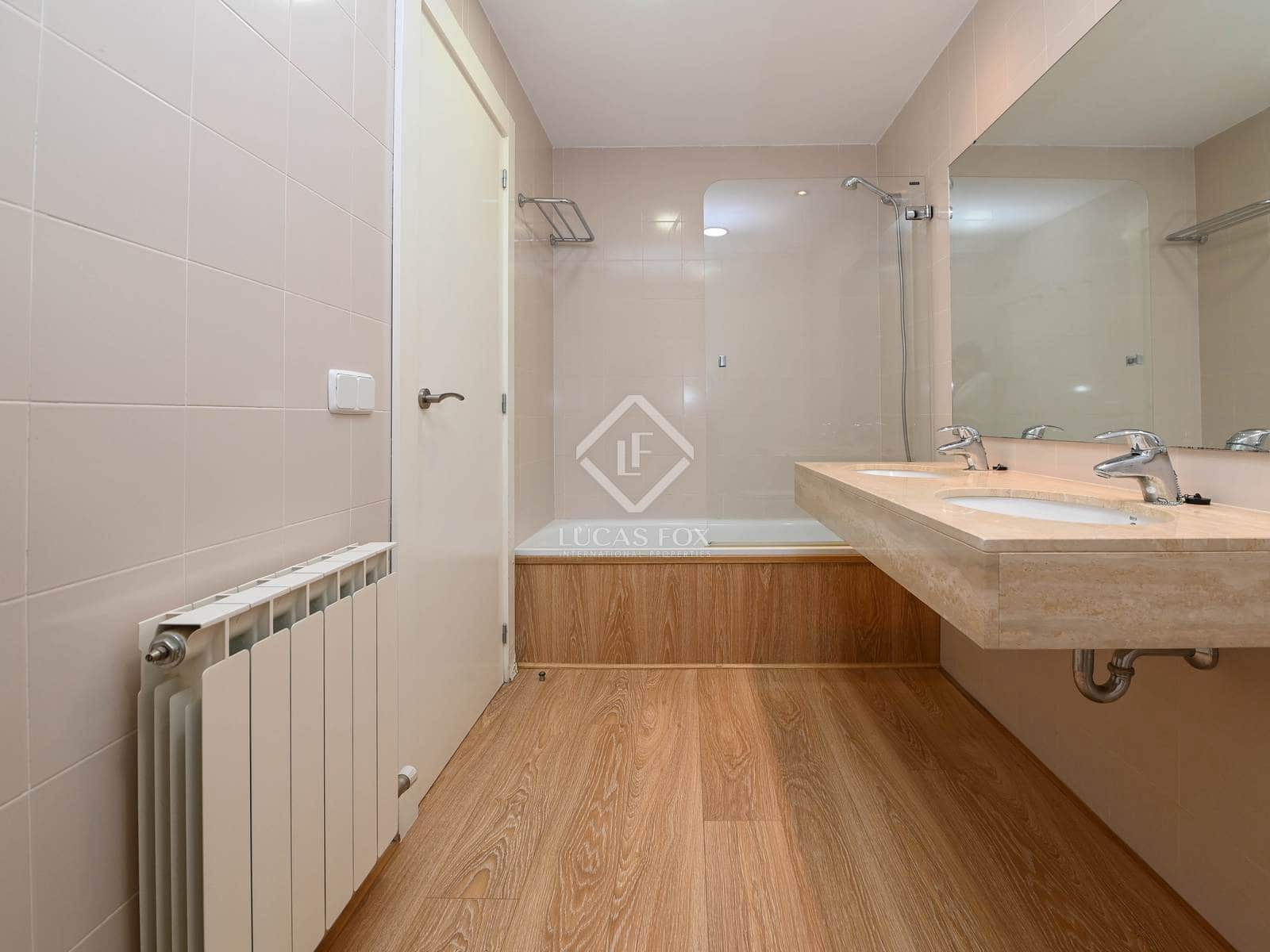 3 slaapkamer Appartement te koop in Platja d'Aro met zwembad garage - € 690.000 (Ref: 8655675)