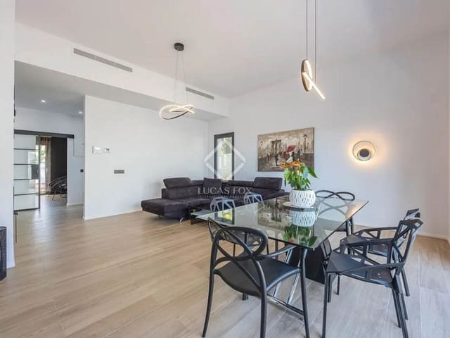 Chalet de 4 habitaciones en Altea en venta con piscina garaje - 995.000 € (Ref: 8657883)