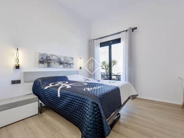 Chalet de 4 habitaciones en Altea en venta con piscina garaje - 995.000 € (Ref: 8657883)