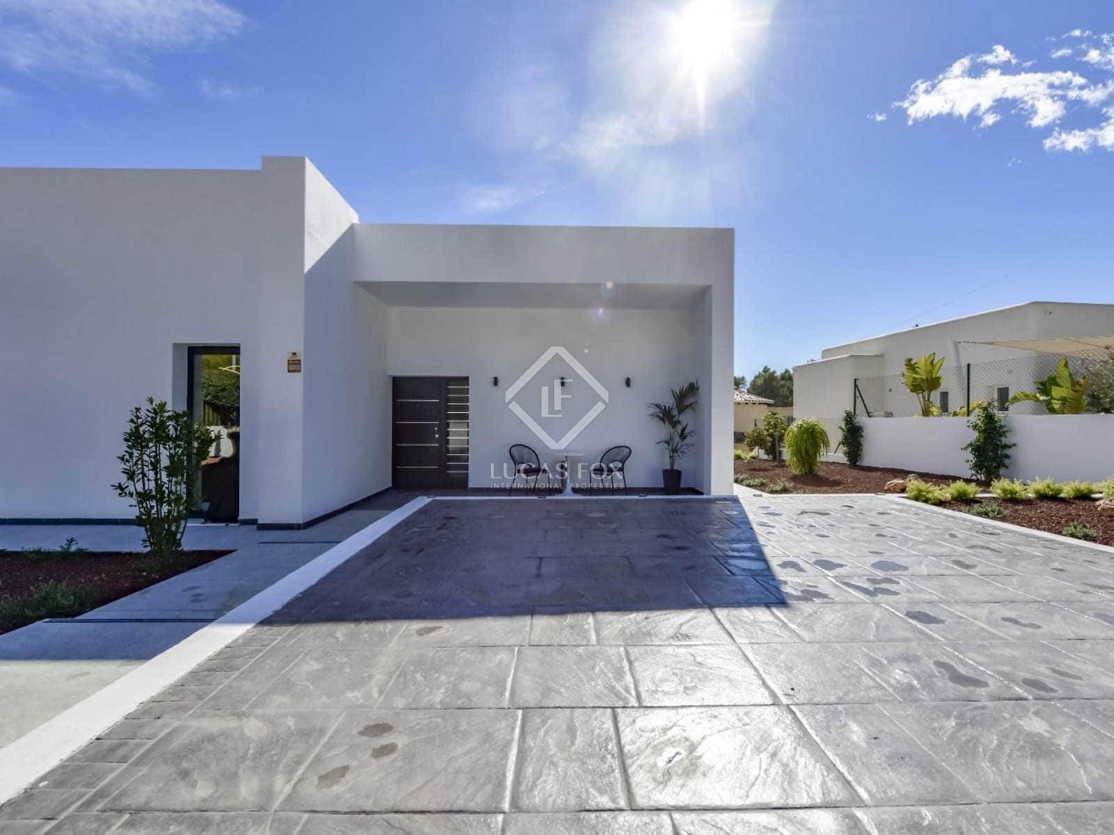 Chalet de 4 habitaciones en Altea en venta con piscina garaje - 995.000 € (Ref: 8657883)