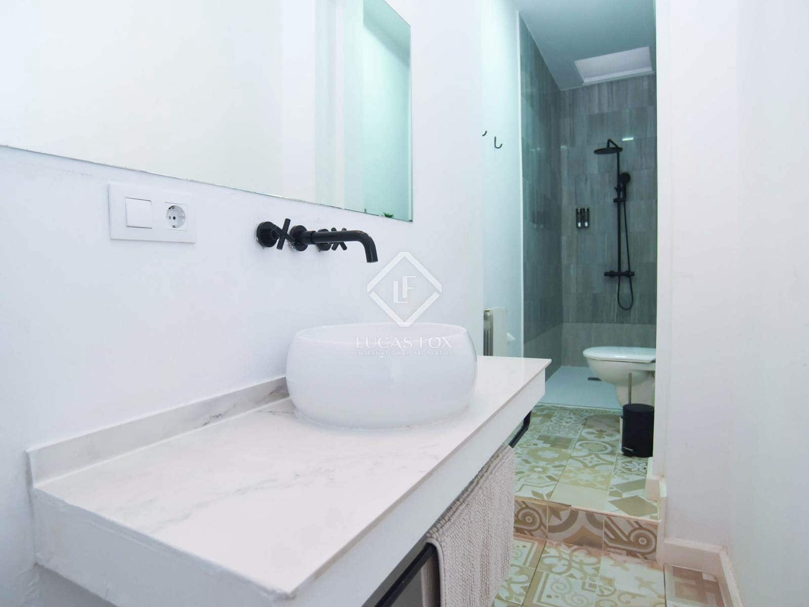 3 slaapkamer Appartement te koop in Barcelona stad - € 1.250.000 (Ref: 8660948)