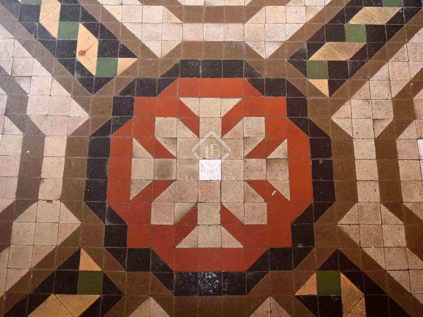 3 slaapkamer Appartement te koop in Barcelona stad - € 1.250.000 (Ref: 8660948)