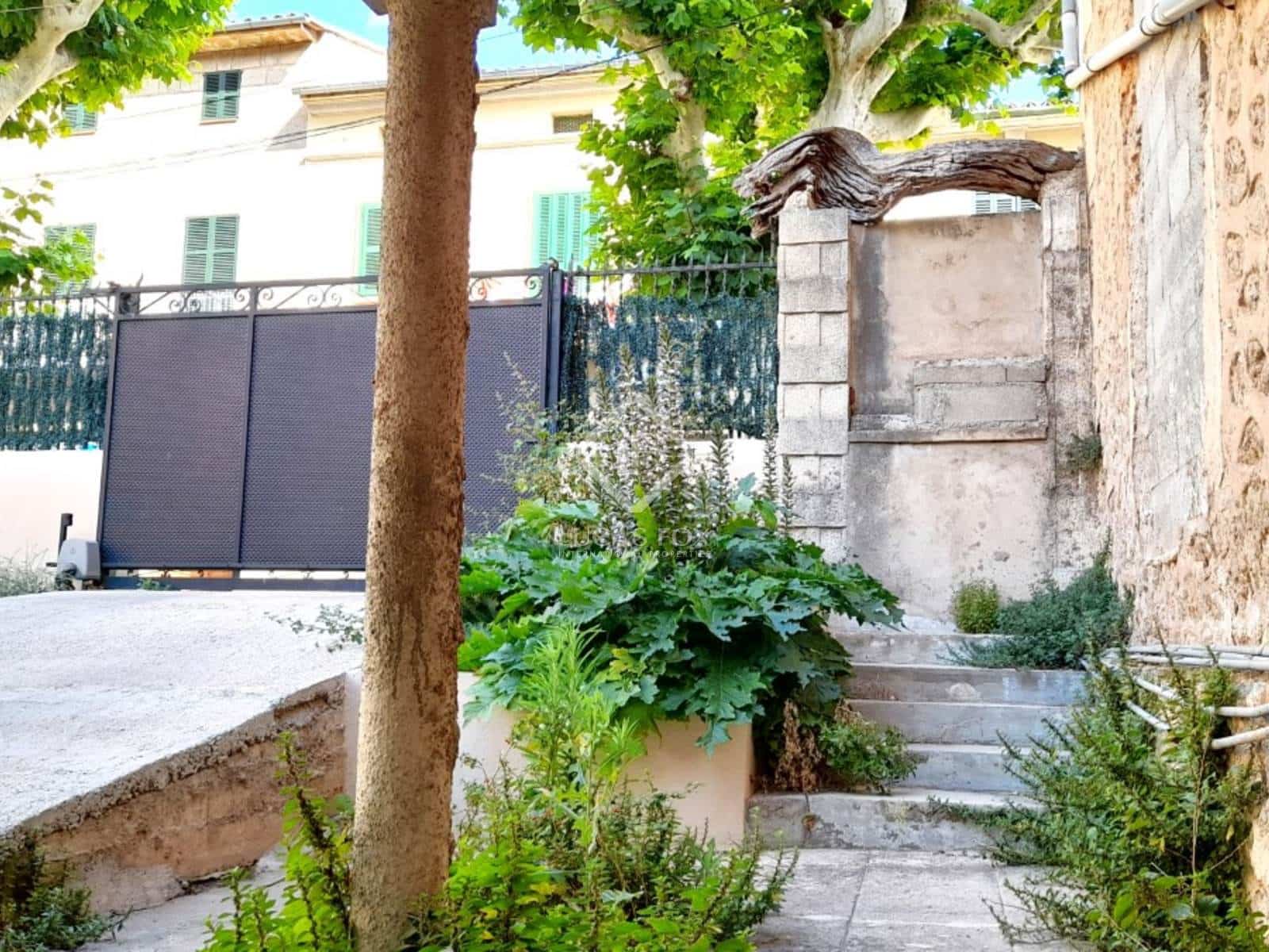 3 Zimmer Villa zu verkaufen in Soller mit Pool Garage - 1.099.000 € (Ref: 8660949)