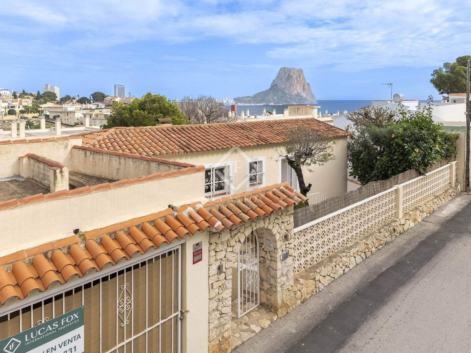 3 Zimmer Villa zu verkaufen in Calpe / Calp mit Pool Garage - 650.000 € (Ref: 8660950)