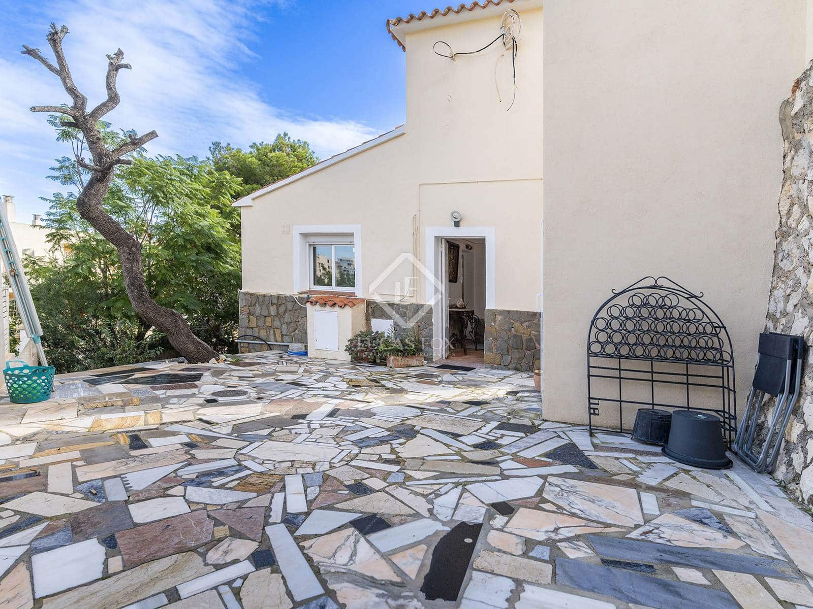 3 Zimmer Villa zu verkaufen in Calpe / Calp mit Pool Garage - 650.000 € (Ref: 8660950)