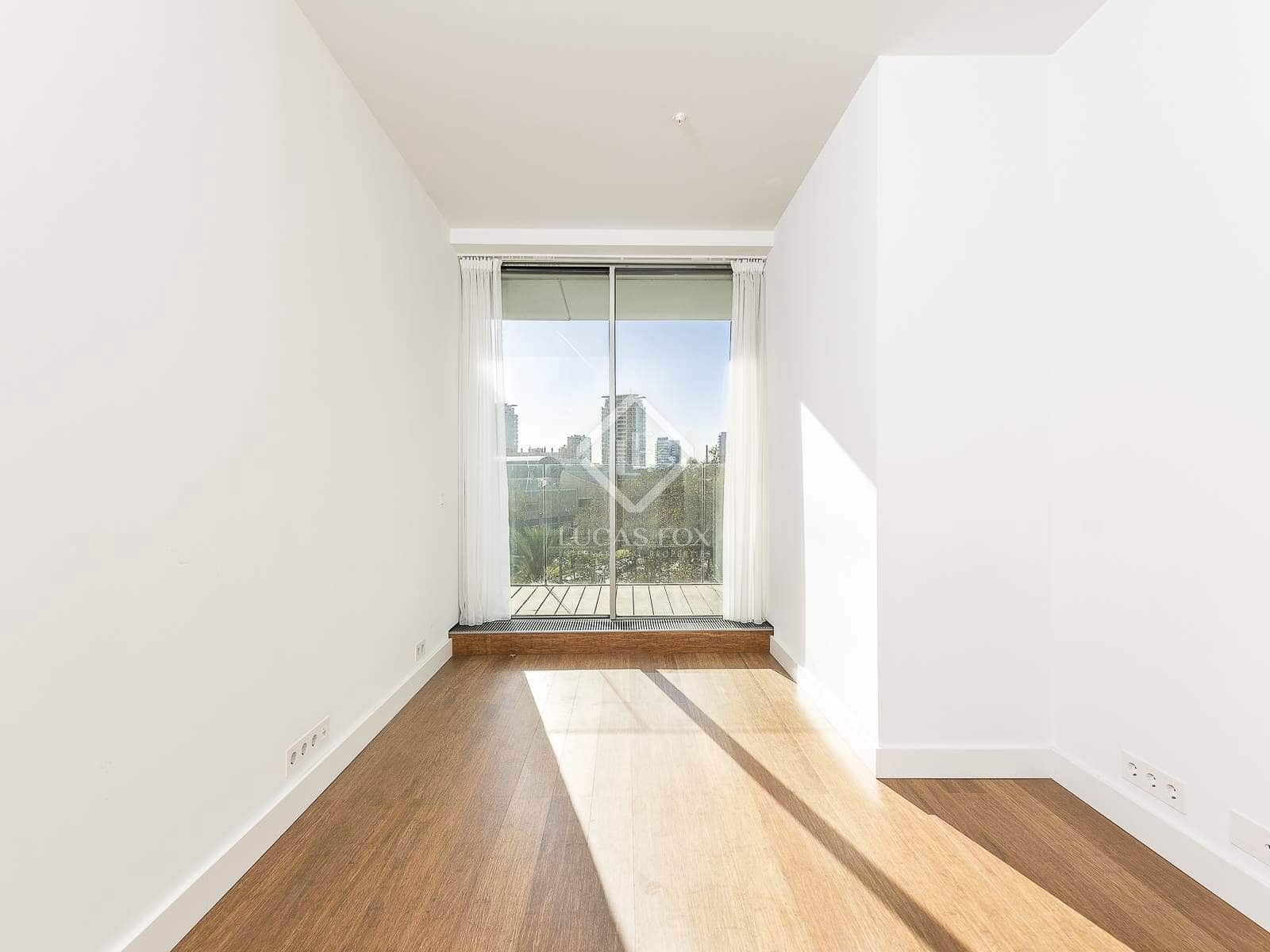 2 soveværelse Lejlighed til salg i Barcelona by med swimmingpool garage - € 999.000 (Ref: 8661542)