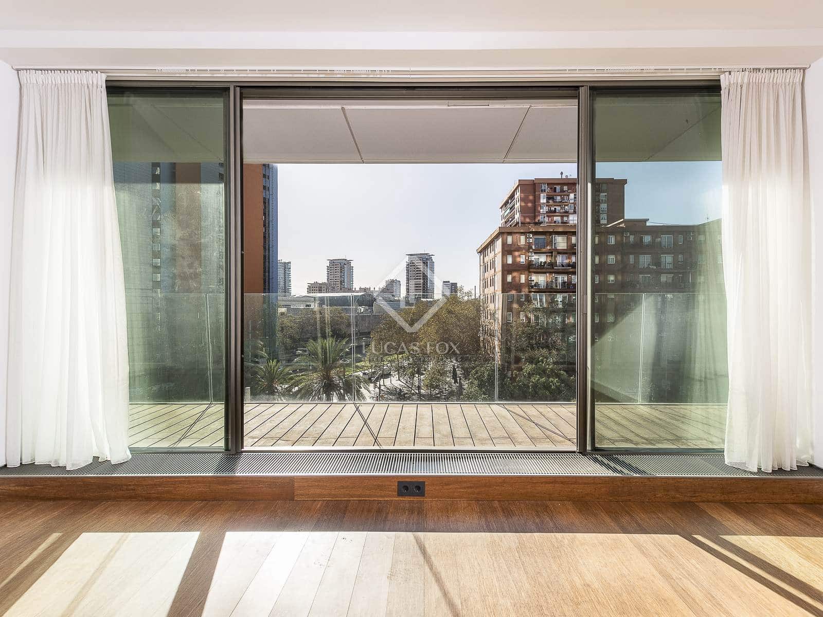 2 soveværelse Lejlighed til salg i Barcelona by med swimmingpool garage - € 999.000 (Ref: 8661542)