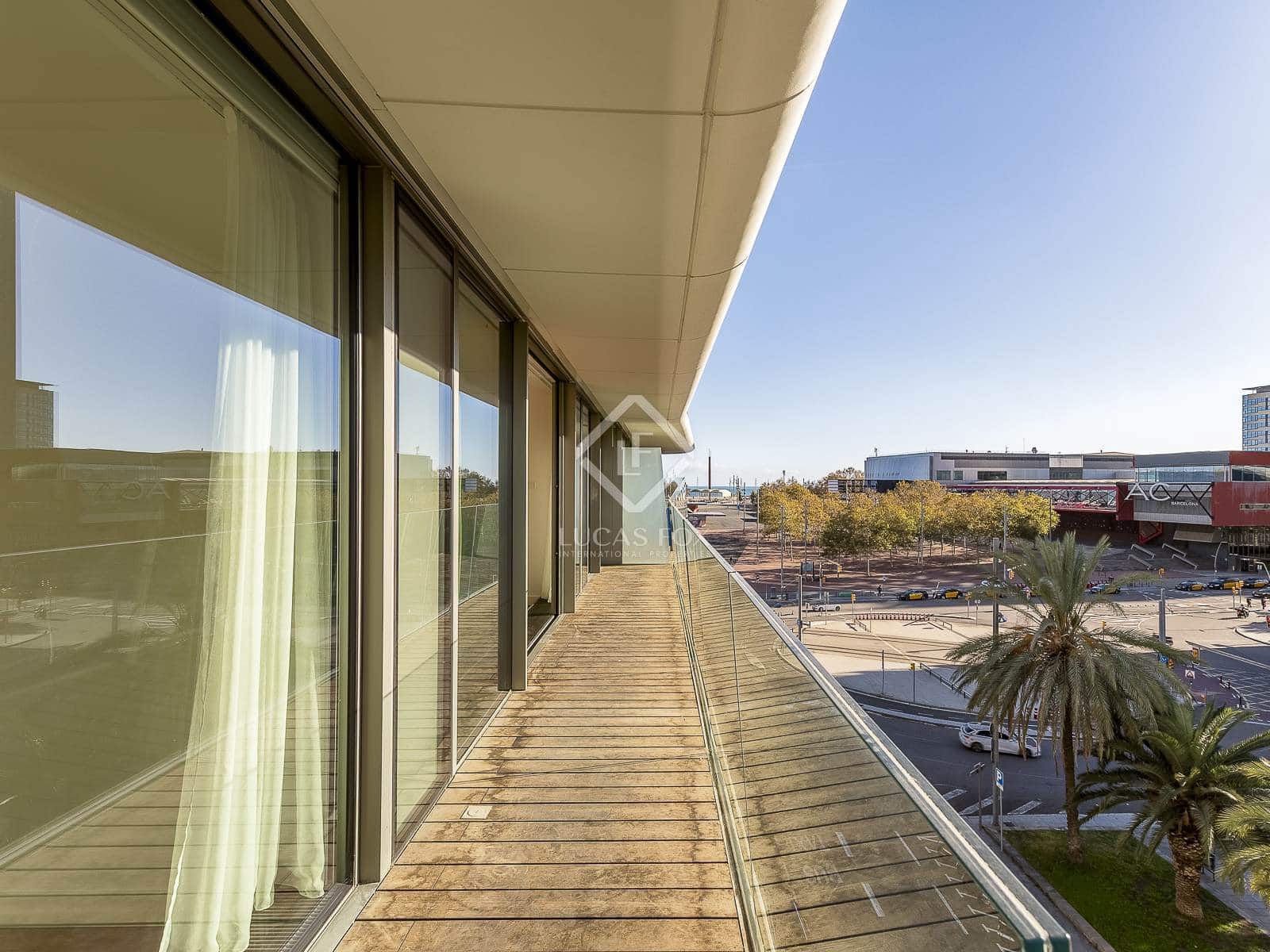 2 soveværelse Lejlighed til salg i Barcelona by med swimmingpool garage - € 999.000 (Ref: 8661542)