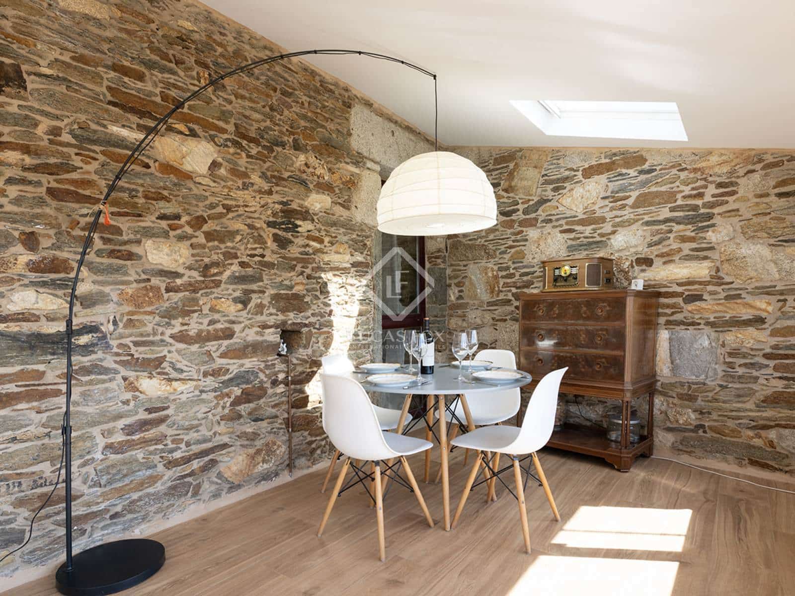 1 soveværelse Villa til leje i O Rosal - € 1.500 (Ref: 8661544)