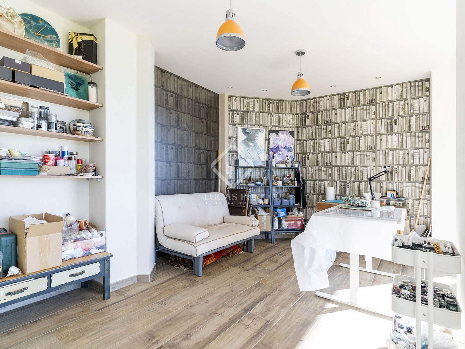 4 bedroom Villa for sale in Altea with pool garage - € 2,650,000 (Ref: 8661795)