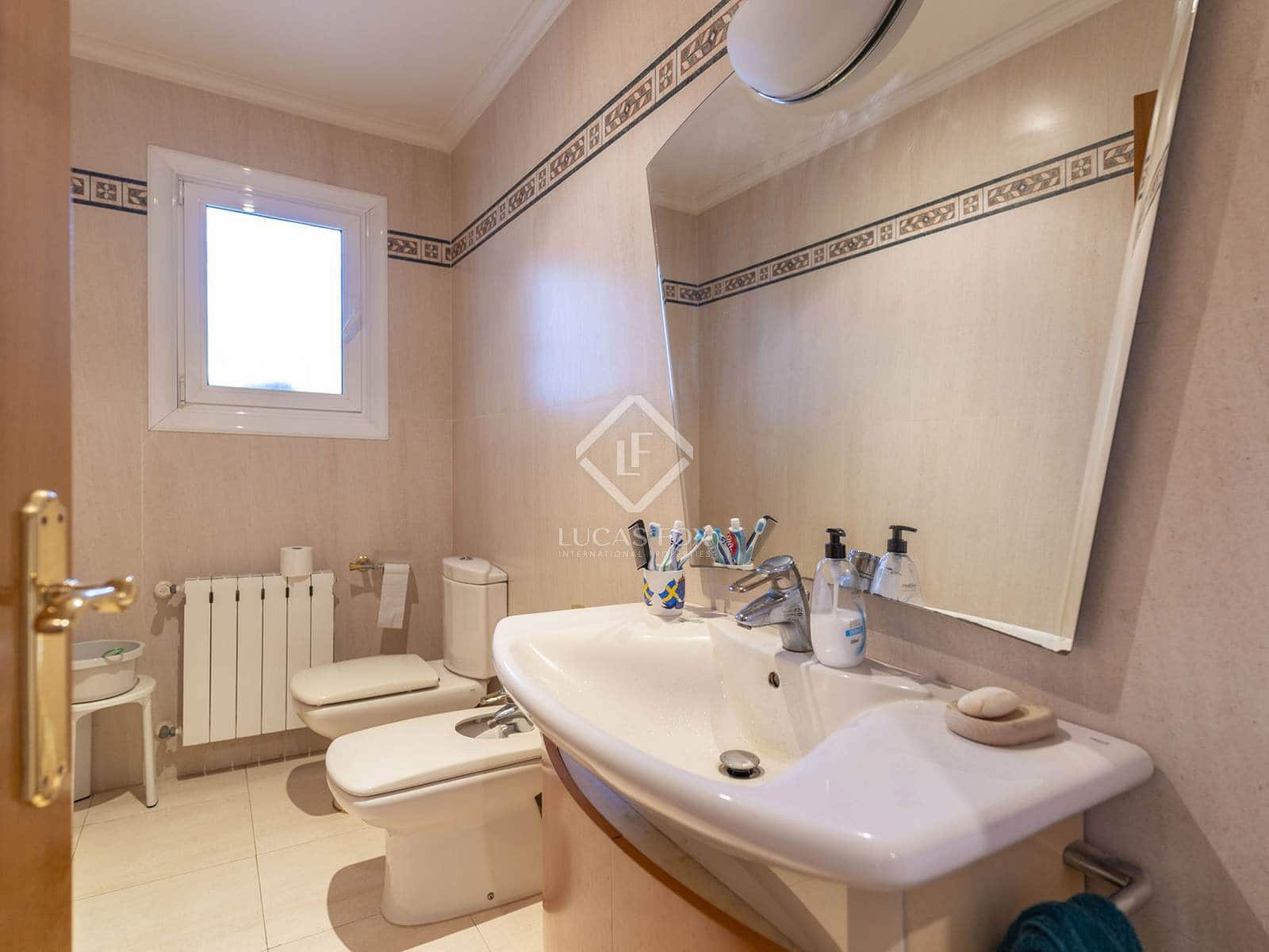 7 bedroom Villa for sale in Benidorm with pool garage - € 1,635,000 (Ref: 8664208)