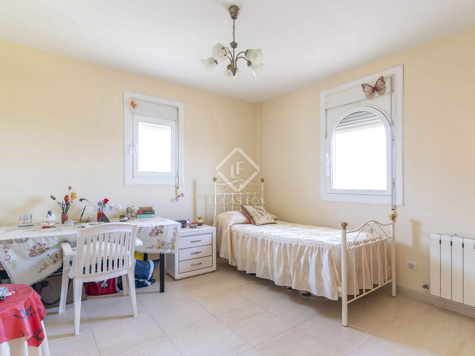 7 bedroom Villa for sale in Benidorm with pool garage - € 1,635,000 (Ref: 8664208)