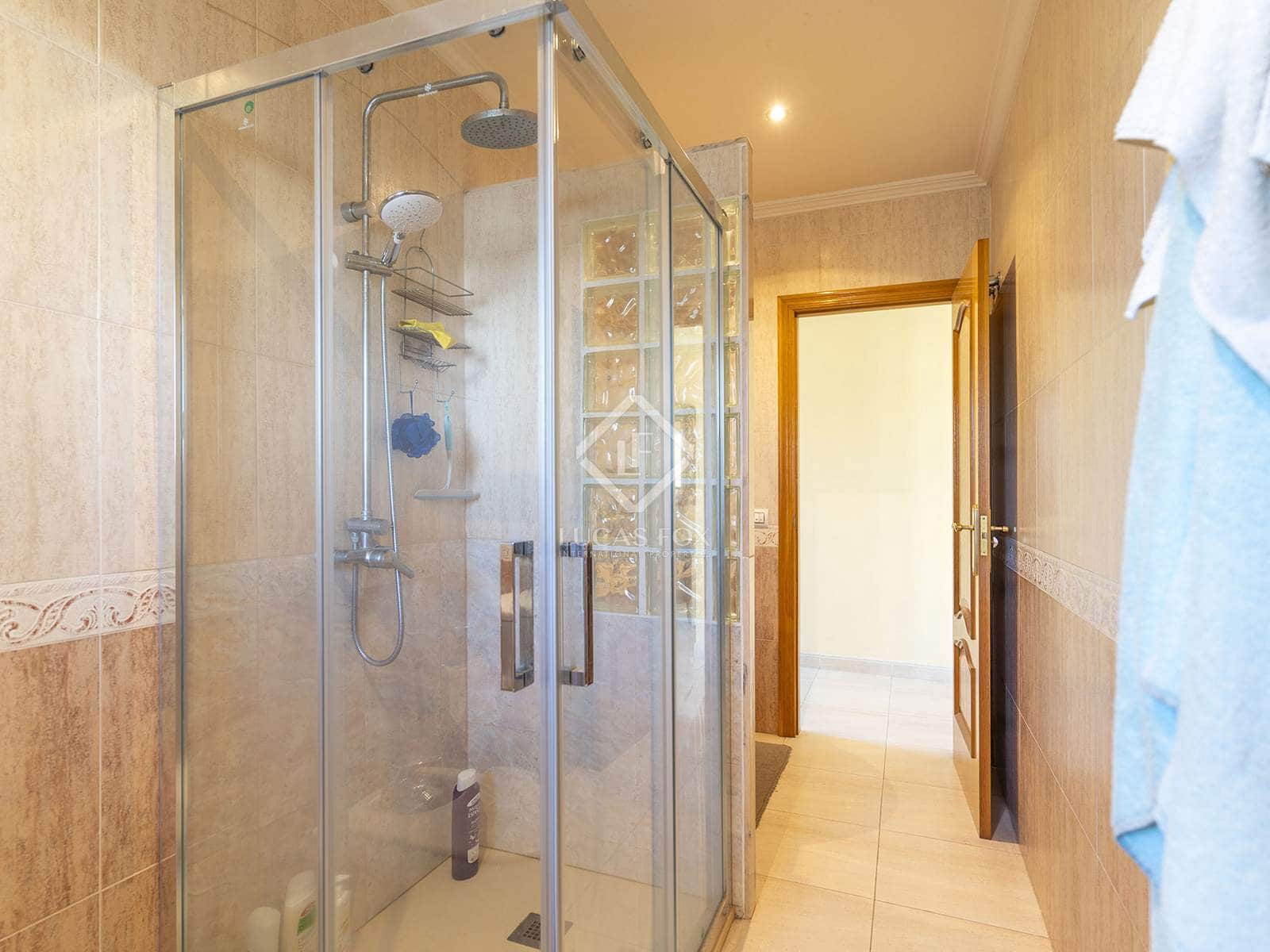 7 bedroom Villa for sale in Benidorm with pool garage - € 1,635,000 (Ref: 8664208)