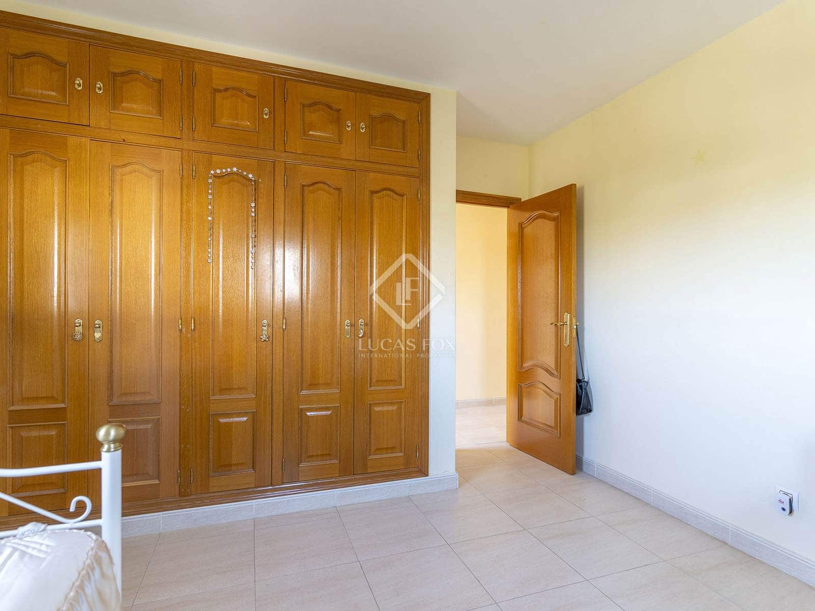 7 bedroom Villa for sale in Benidorm with pool garage - € 1,635,000 (Ref: 8664208)