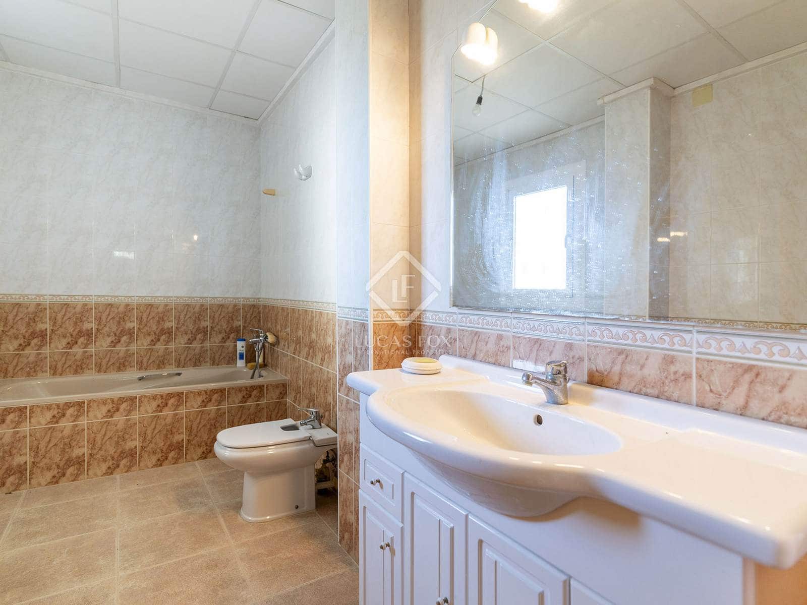 7 bedroom Villa for sale in Benidorm with pool garage - € 1,635,000 (Ref: 8664208)