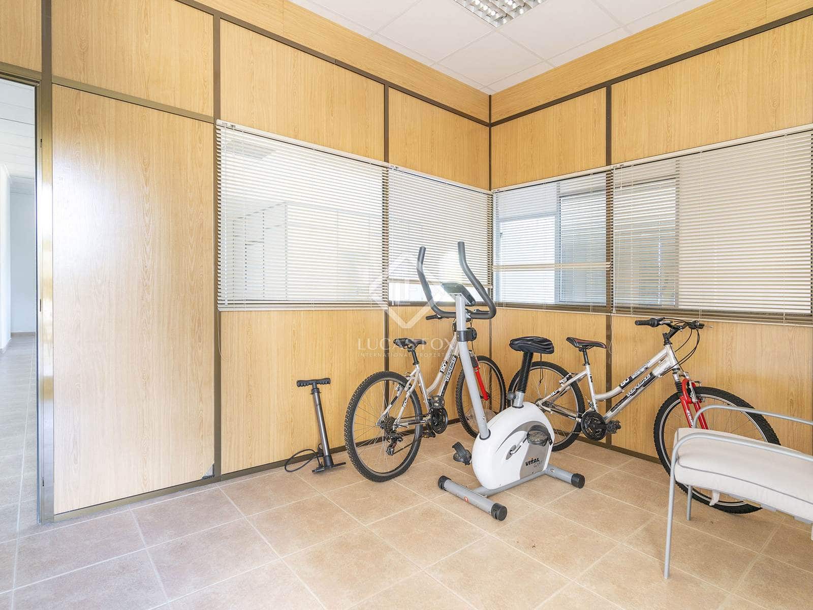 7 bedroom Villa for sale in Benidorm with pool garage - € 1,635,000 (Ref: 8664208)