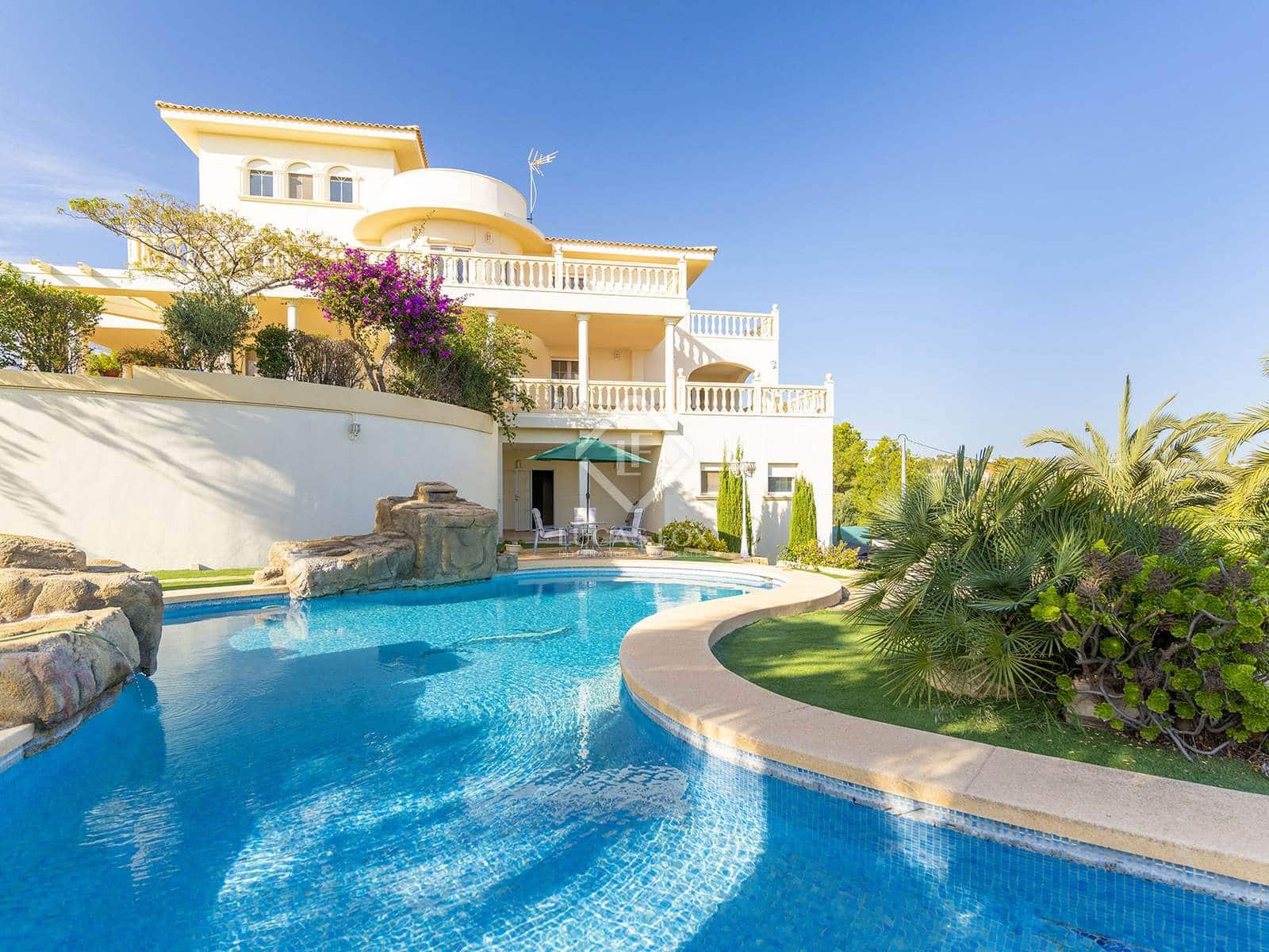 7 bedroom Villa for sale in Benidorm with pool garage - € 1,635,000 (Ref: 8664208)