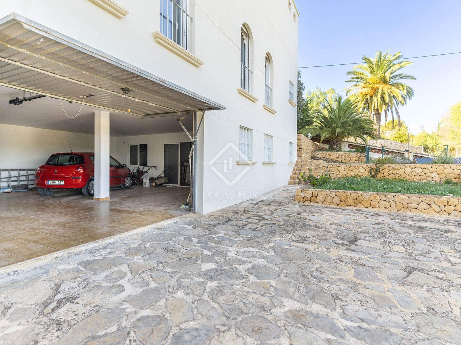 7 bedroom Villa for sale in Benidorm with pool garage - € 1,635,000 (Ref: 8664208)